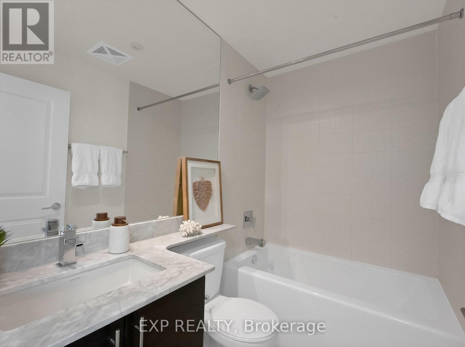 2202 - 75 East Liberty Street, Toronto (Niagara), Ontario  M6K 3R3 - Photo 6 - C13635992