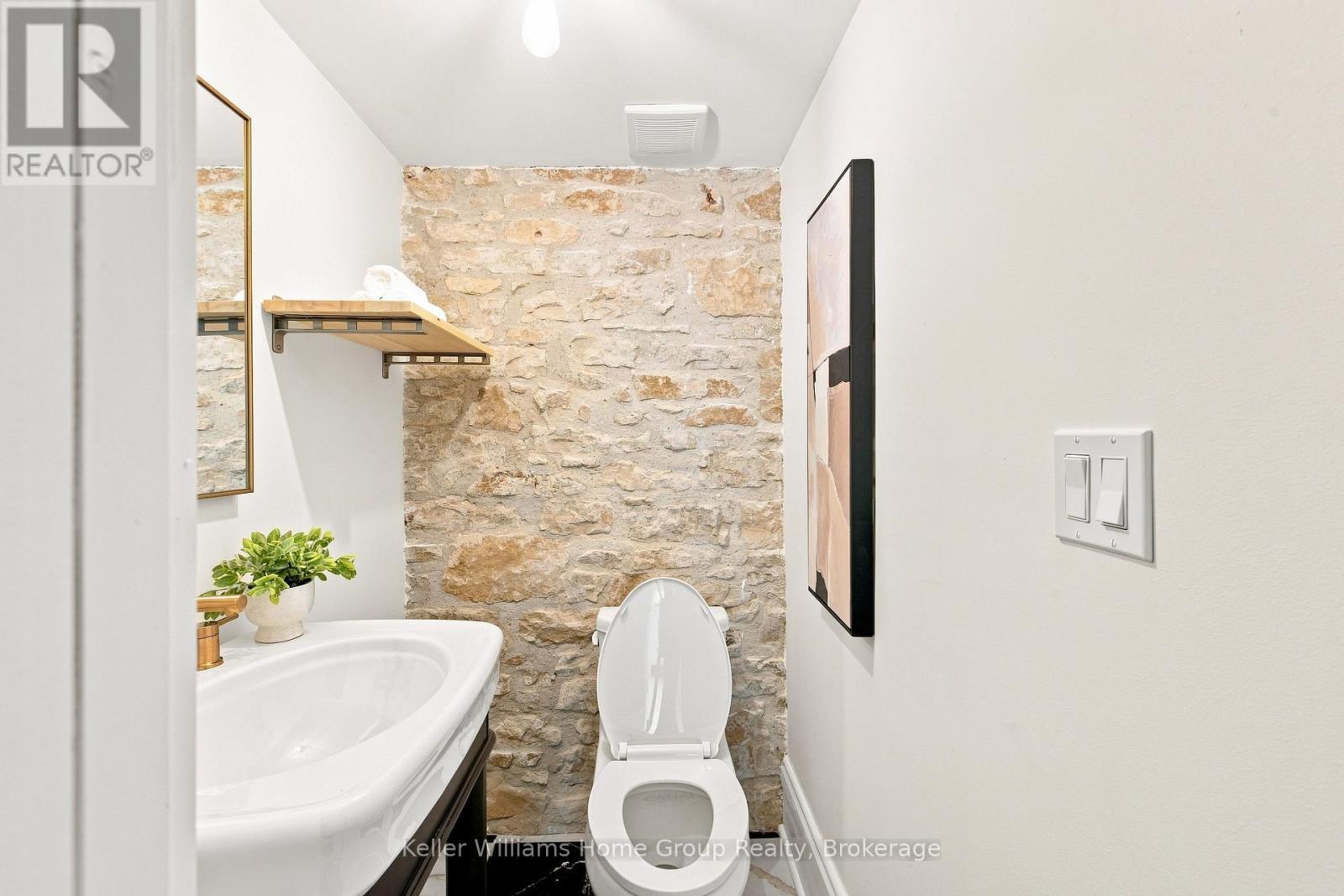 7 Waterloo Avenue, Guelph, Ontario  N1H 3H2 - Photo 24 - X13635878