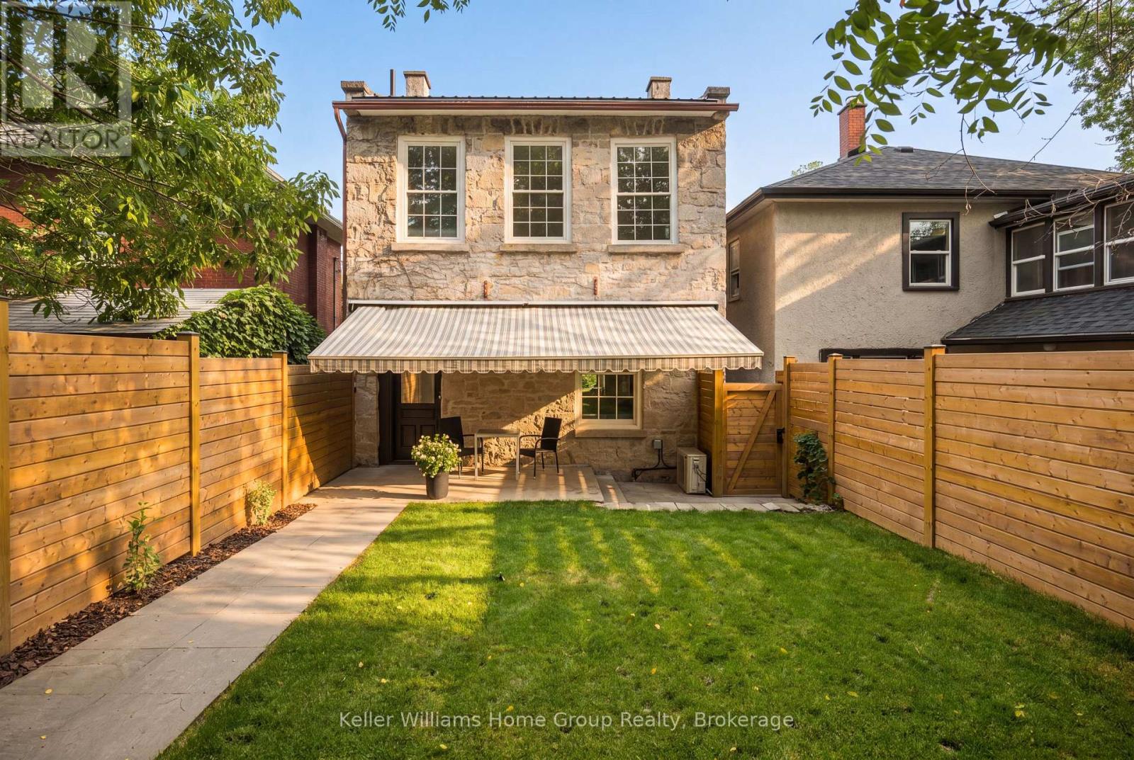 7 Waterloo Avenue, Guelph, Ontario  N1H 3H2 - Photo 4 - X13635878