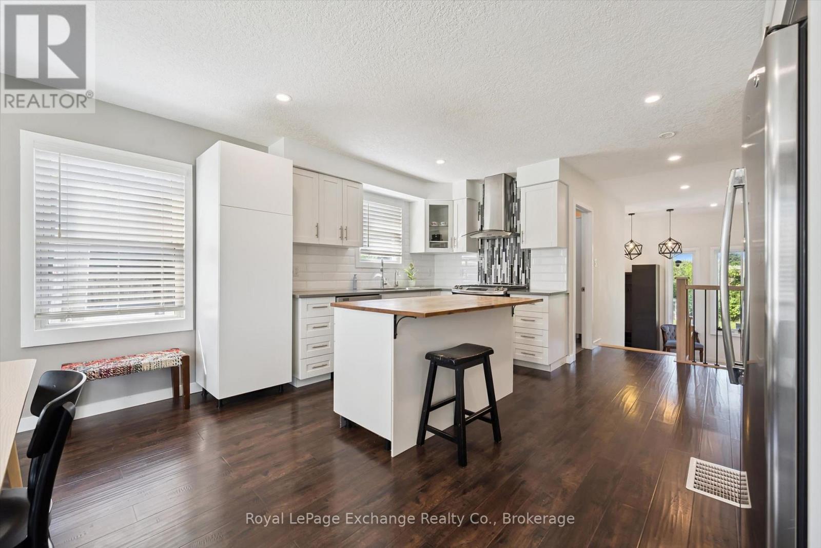 68 Elgin Street S, Cambridge, Ontario  N1R 5G5 - Photo 10 - X13635932