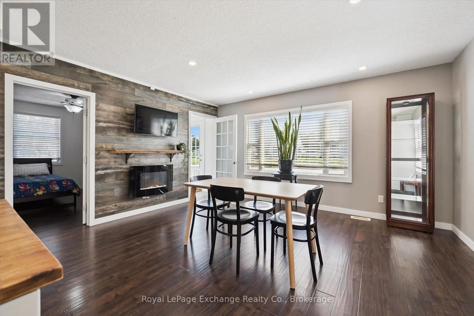 68 Elgin Street S, Cambridge, Ontario  N1R 5G5 - Photo 5 - X13635932