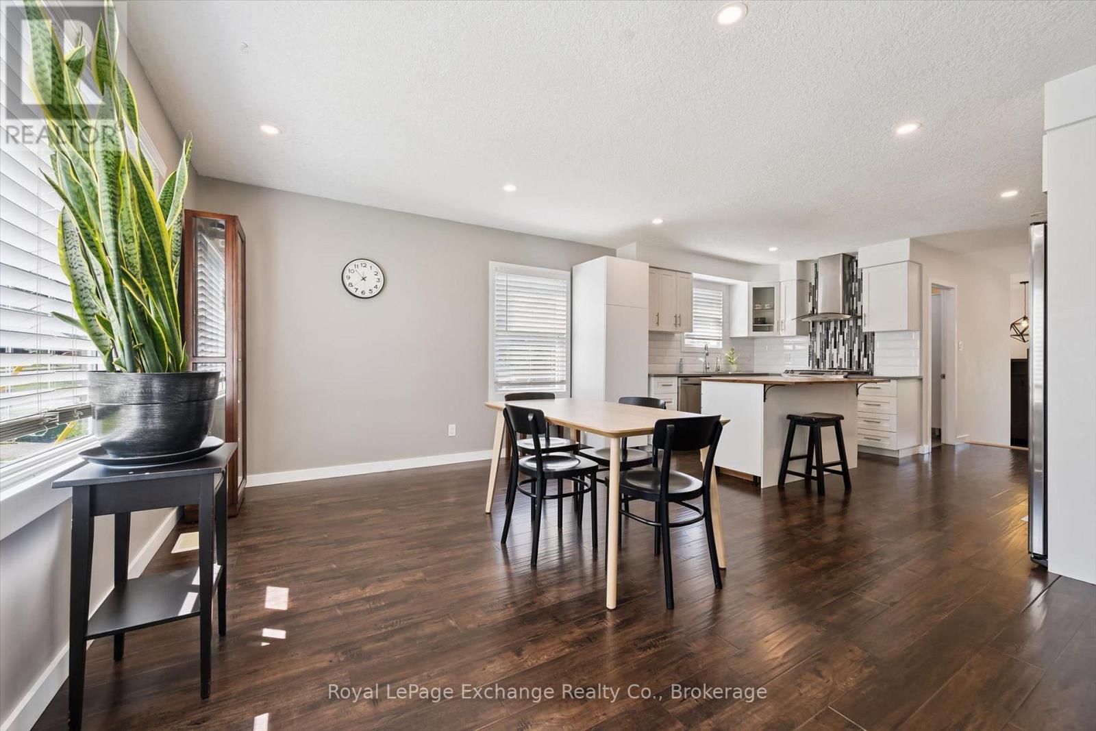 68 Elgin Street S, Cambridge, Ontario  N1R 5G5 - Photo 7 - X13635932