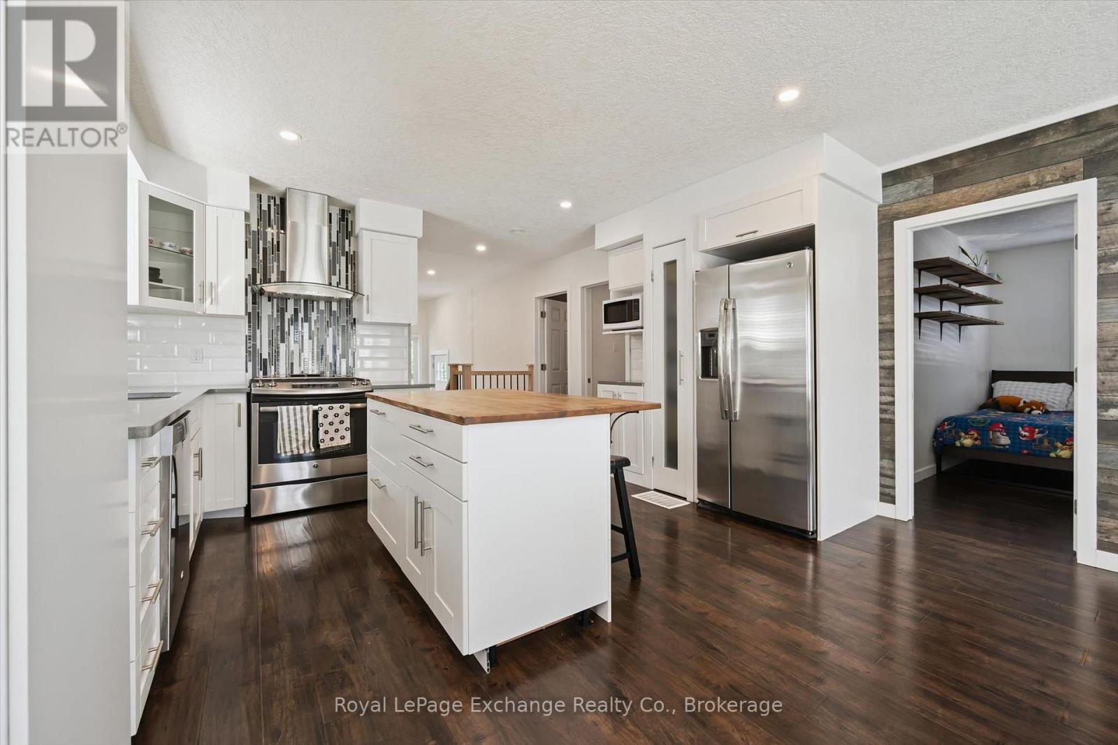 68 Elgin Street S, Cambridge, Ontario  N1R 5G5 - Photo 9 - X13635932