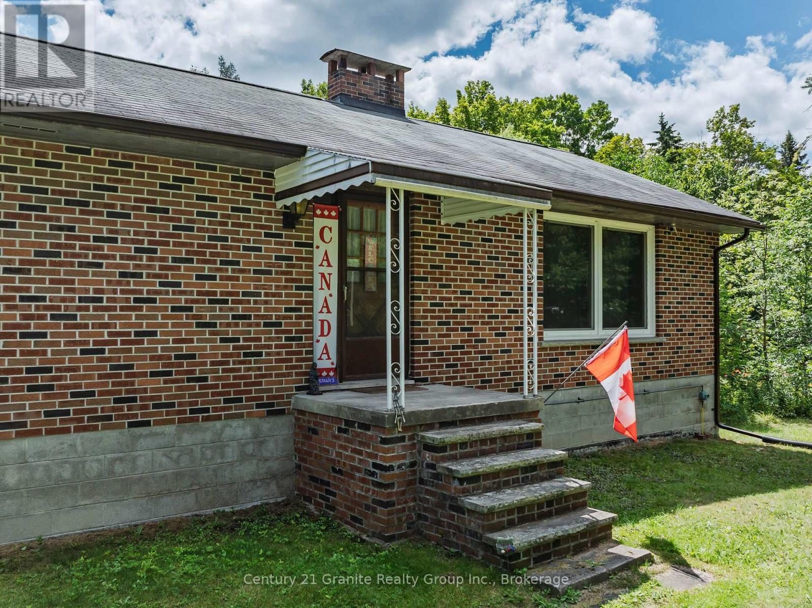 4924 Monck Road, Kawartha Lakes, Ontario  K0M 2A0 - Photo 3 - X13636076