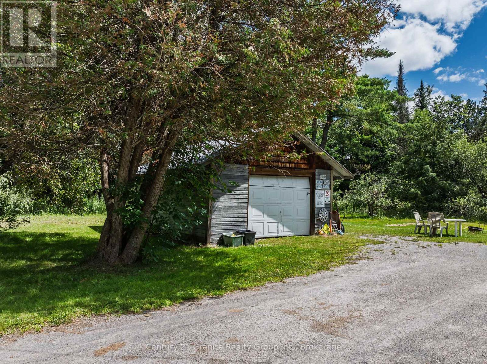 4924 Monck Road, Kawartha Lakes, Ontario  K0M 2A0 - Photo 4 - X13636076