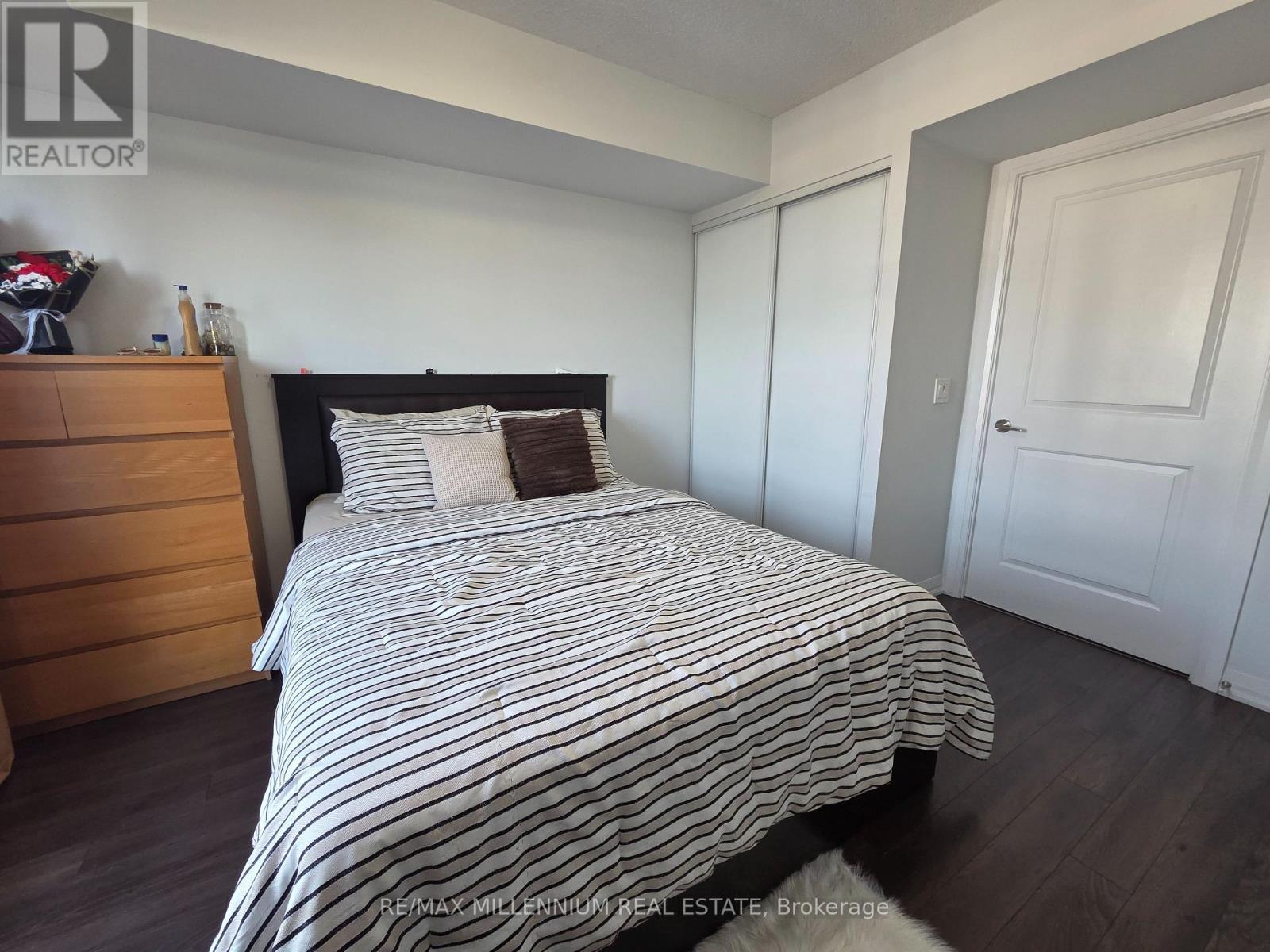 214 - 30 Meadowglen Place, Toronto, Ontario  M1G 0A6 - Photo 10 - E13635850