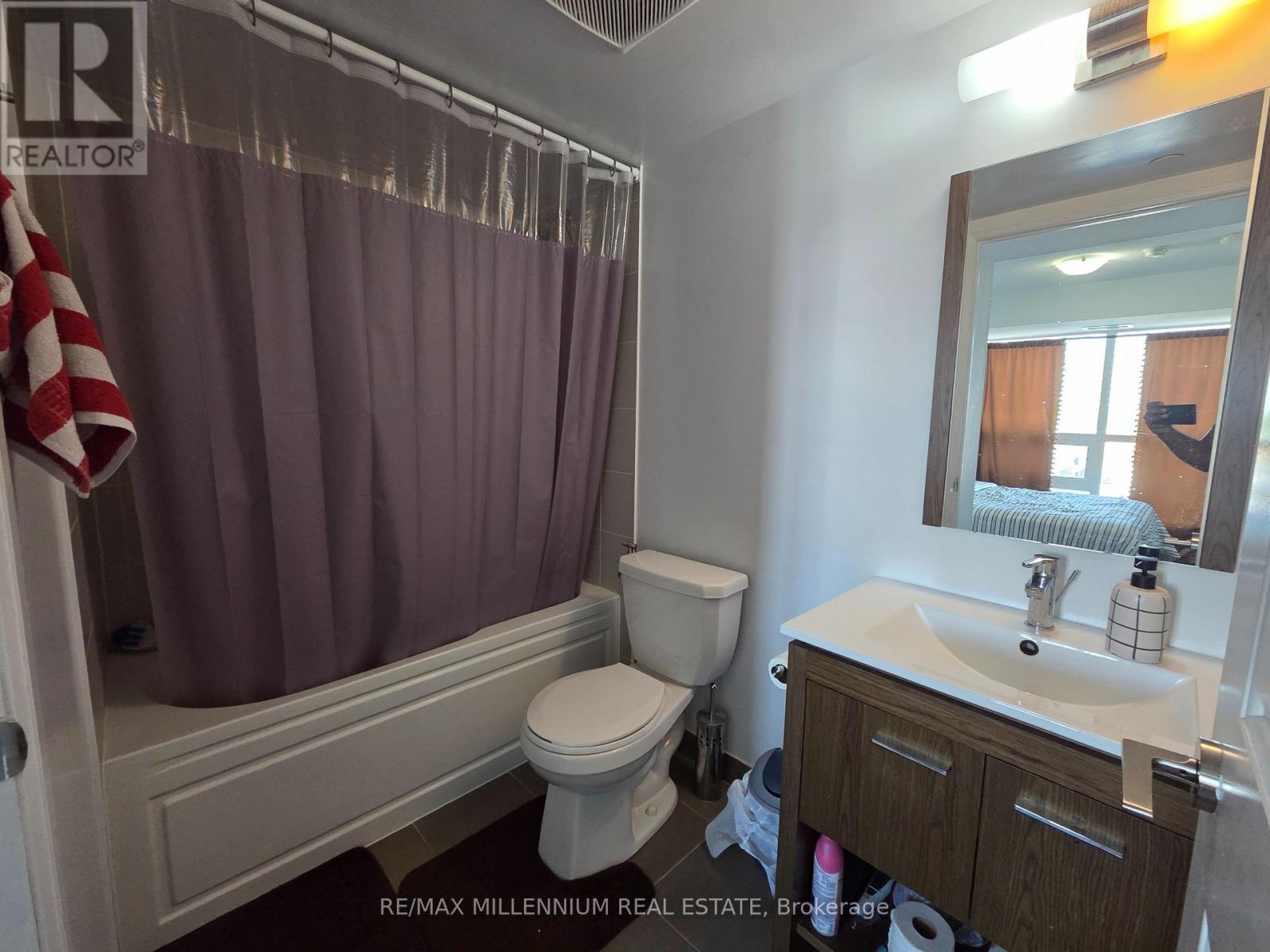 214 - 30 Meadowglen Place, Toronto, Ontario  M1G 0A6 - Photo 12 - E13635850