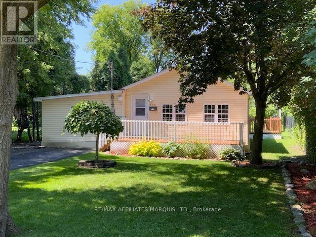 936 Gloucester Street N, Cornwall, Ontario  K6H 3W5 - Photo 1 - X13636138