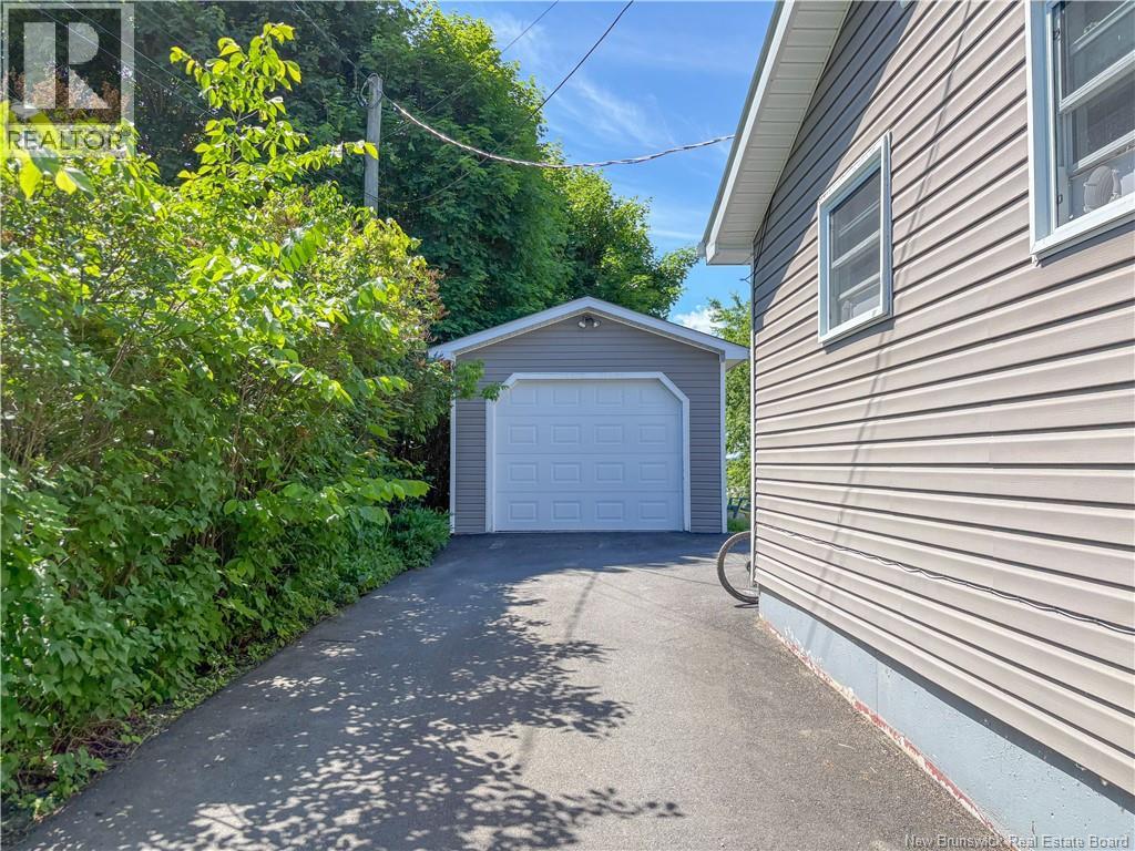 123 Cambridge Street, Woodstock, New Brunswick  E7M 1E1 - Photo 3 - NB142219