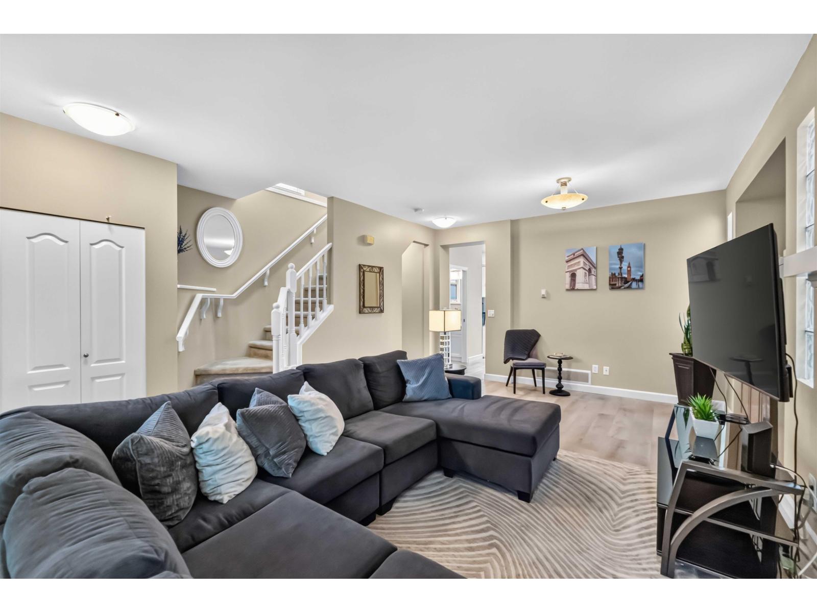 8675 206b Street, Langley, British Columbia  V1M 3X5 - Photo 7 - R3152308