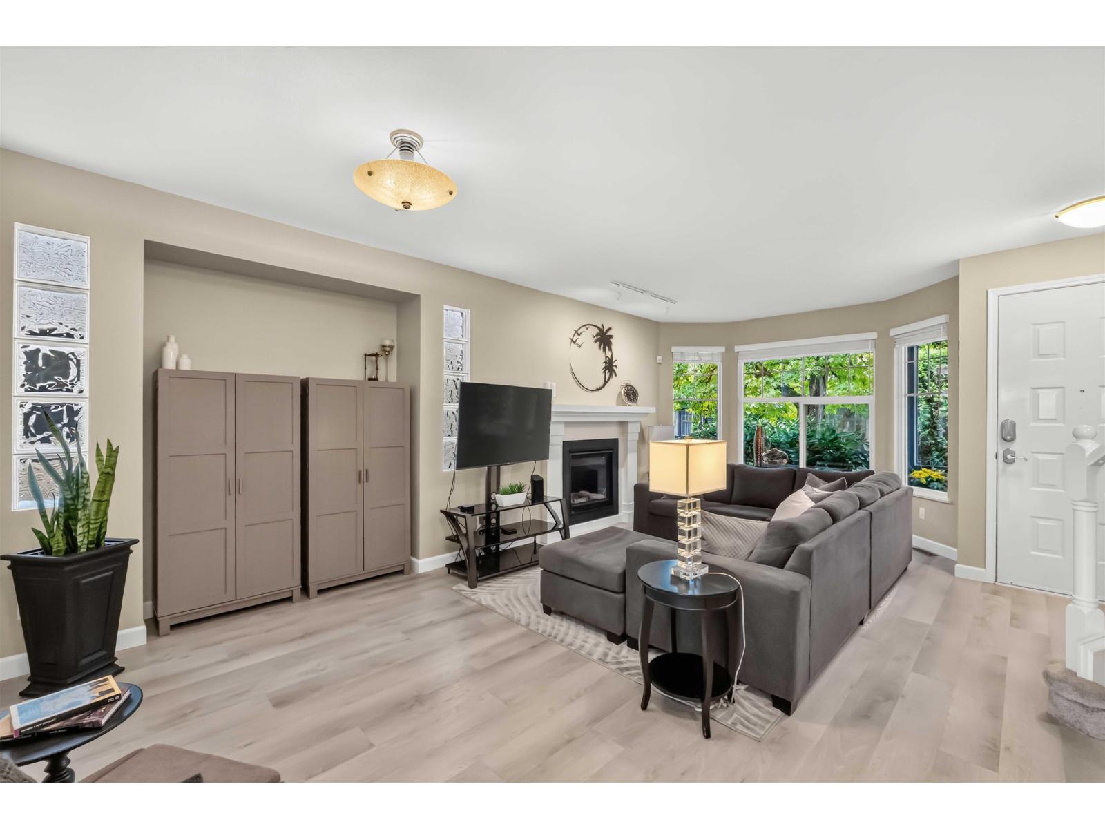 8675 206b Street, Langley, British Columbia  V1M 3X5 - Photo 5 - R3152308