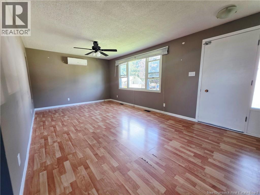123 Cambridge Street, Woodstock, New Brunswick  E7M 1E1 - Photo 11 - NB142219