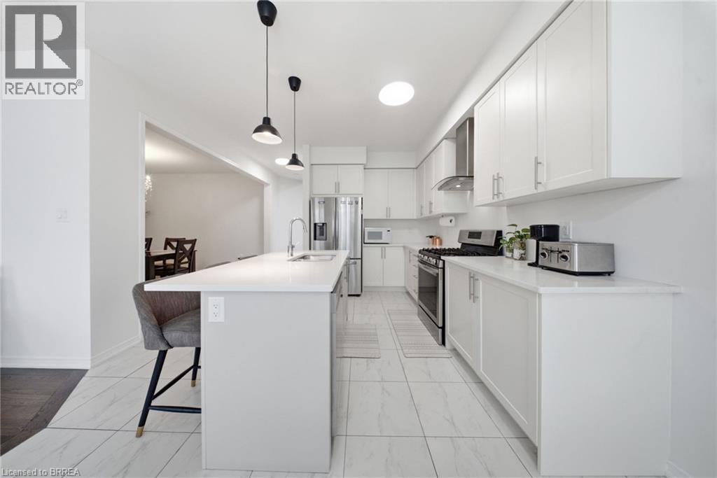 109 Longboat Run, Brantford, Ontario N3T 0R8 - Photo 12 - 40849513