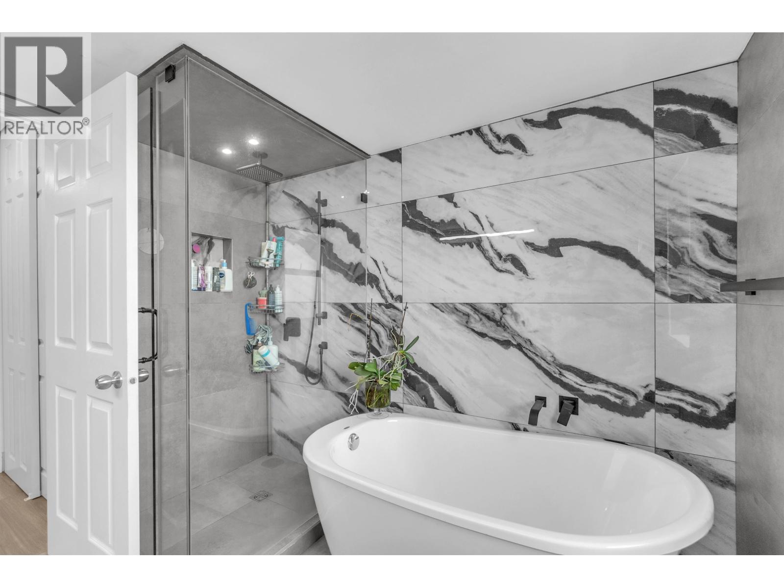 8 2425 Edgemont Boulevard, North Vancouver, British Columbia  V7P 2L2 - Photo 27 - R3144097