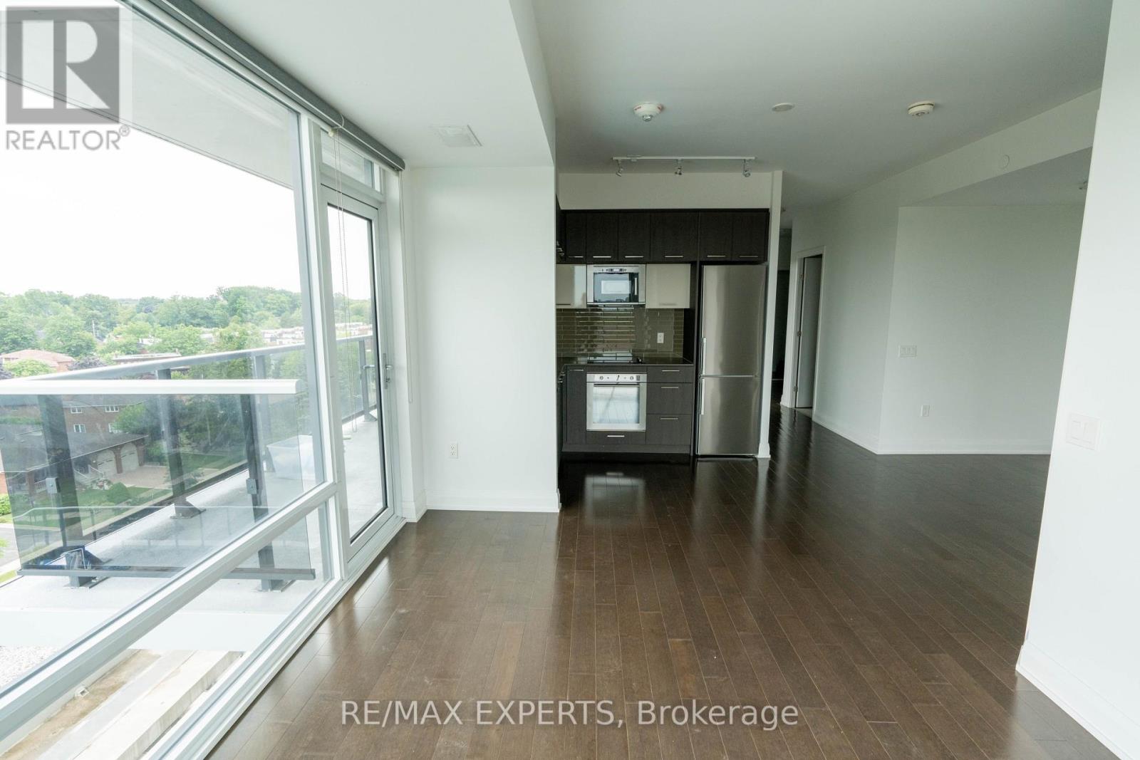 714 - 4800 Highway 7, Vaughan, Ontario L4L 1H8 - Photo 5 - N13635902