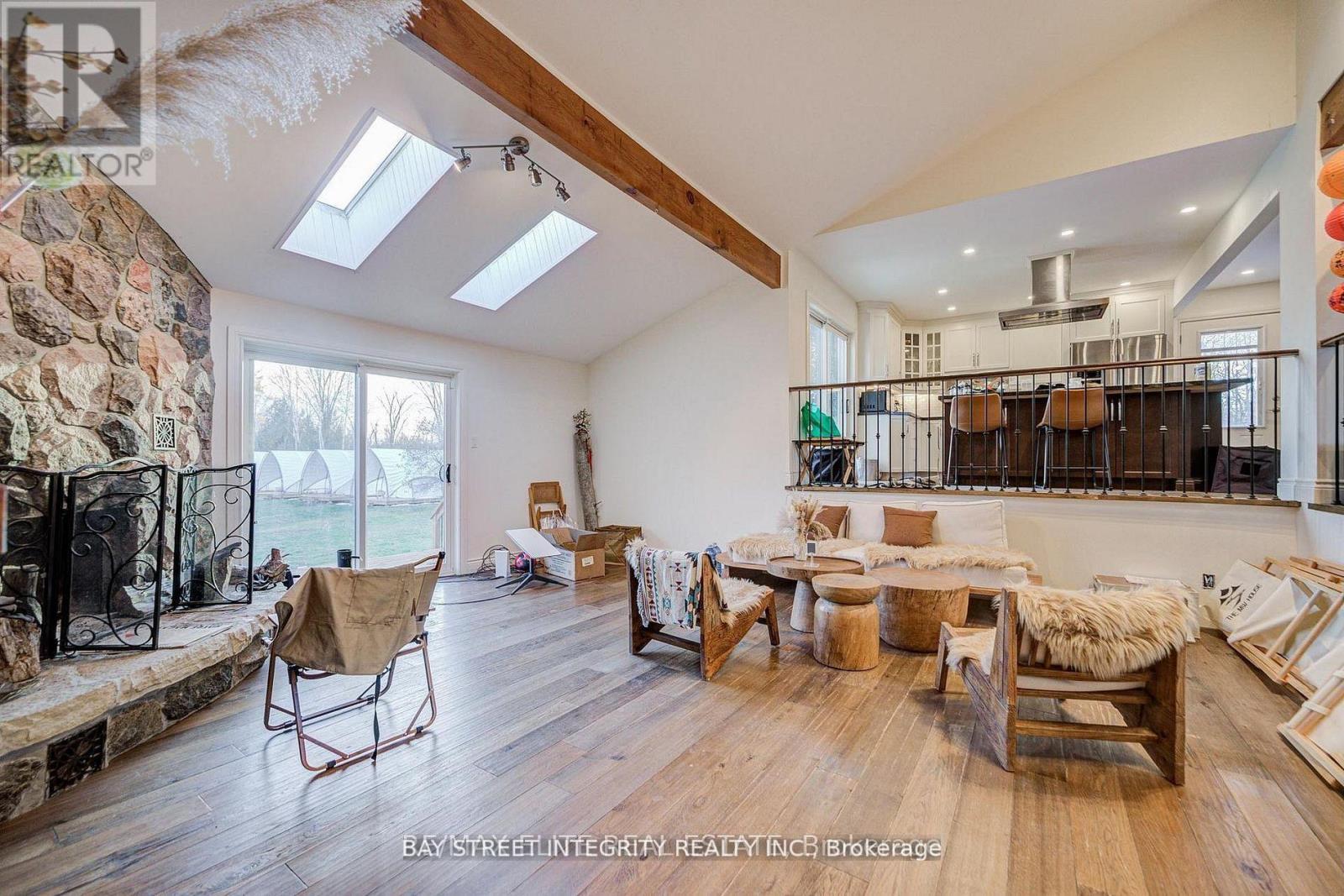 4909 Holborn Road, East Gwillimbury, Ontario  L0G 1M0 - Photo 20 - N13635924