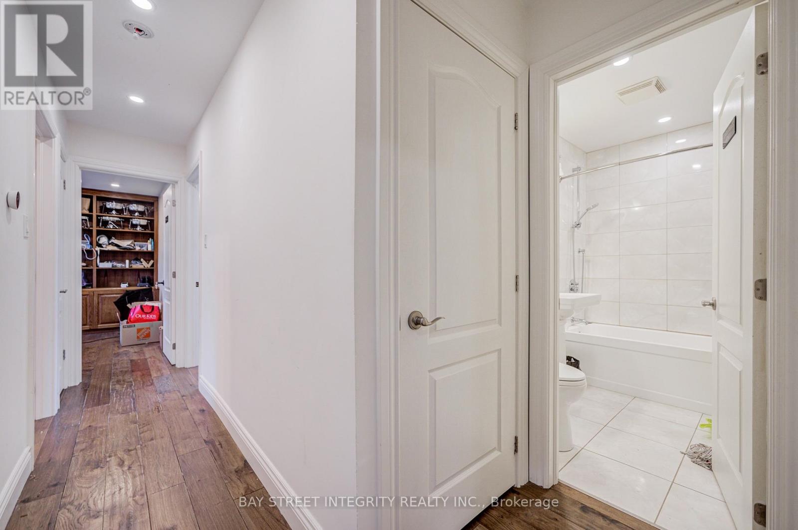 4909 Holborn Road, East Gwillimbury, Ontario  L0G 1M0 - Photo 36 - N13635924