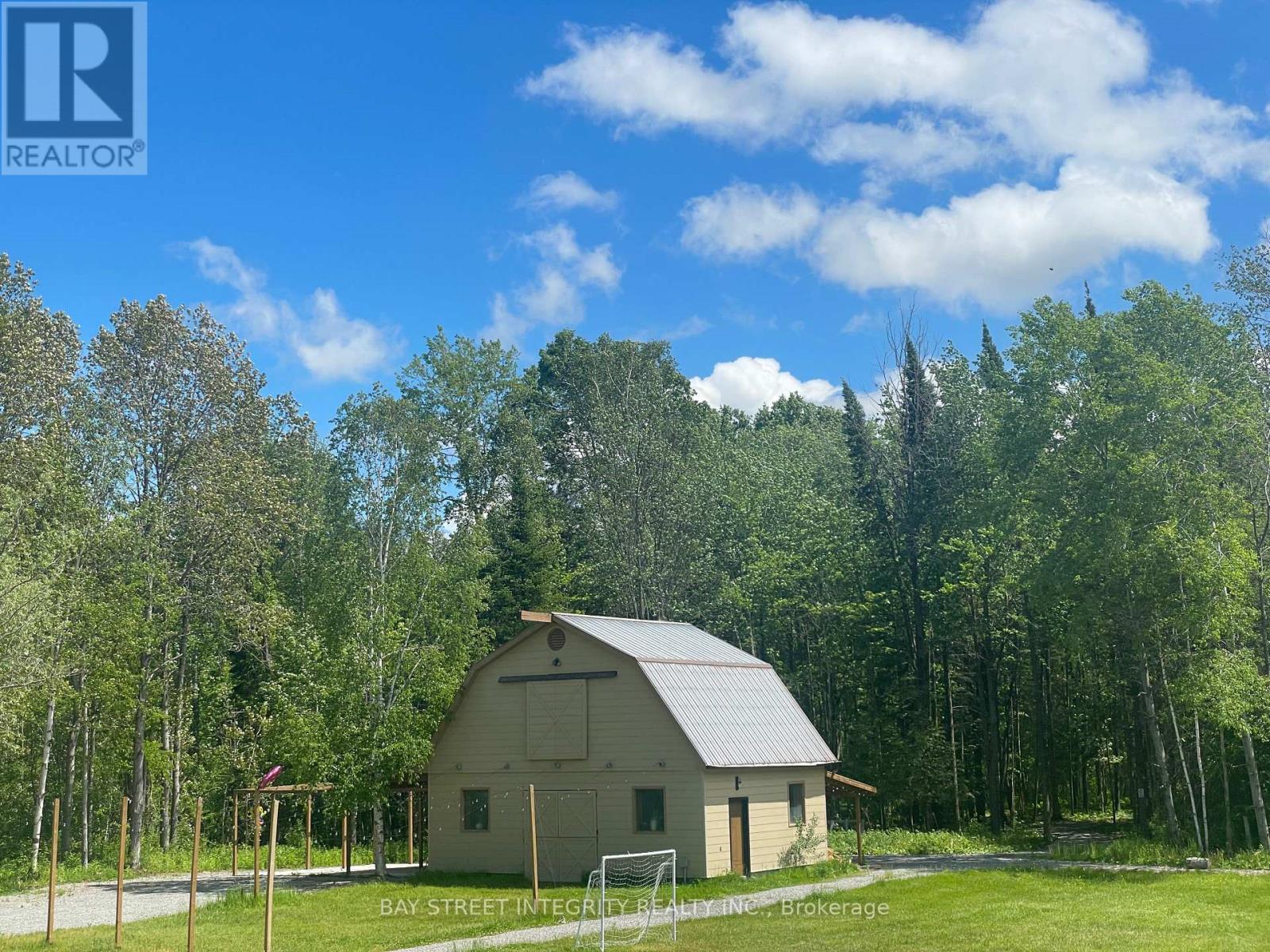 4909 Holborn Road, East Gwillimbury, Ontario  L0G 1M0 - Photo 9 - N13635924