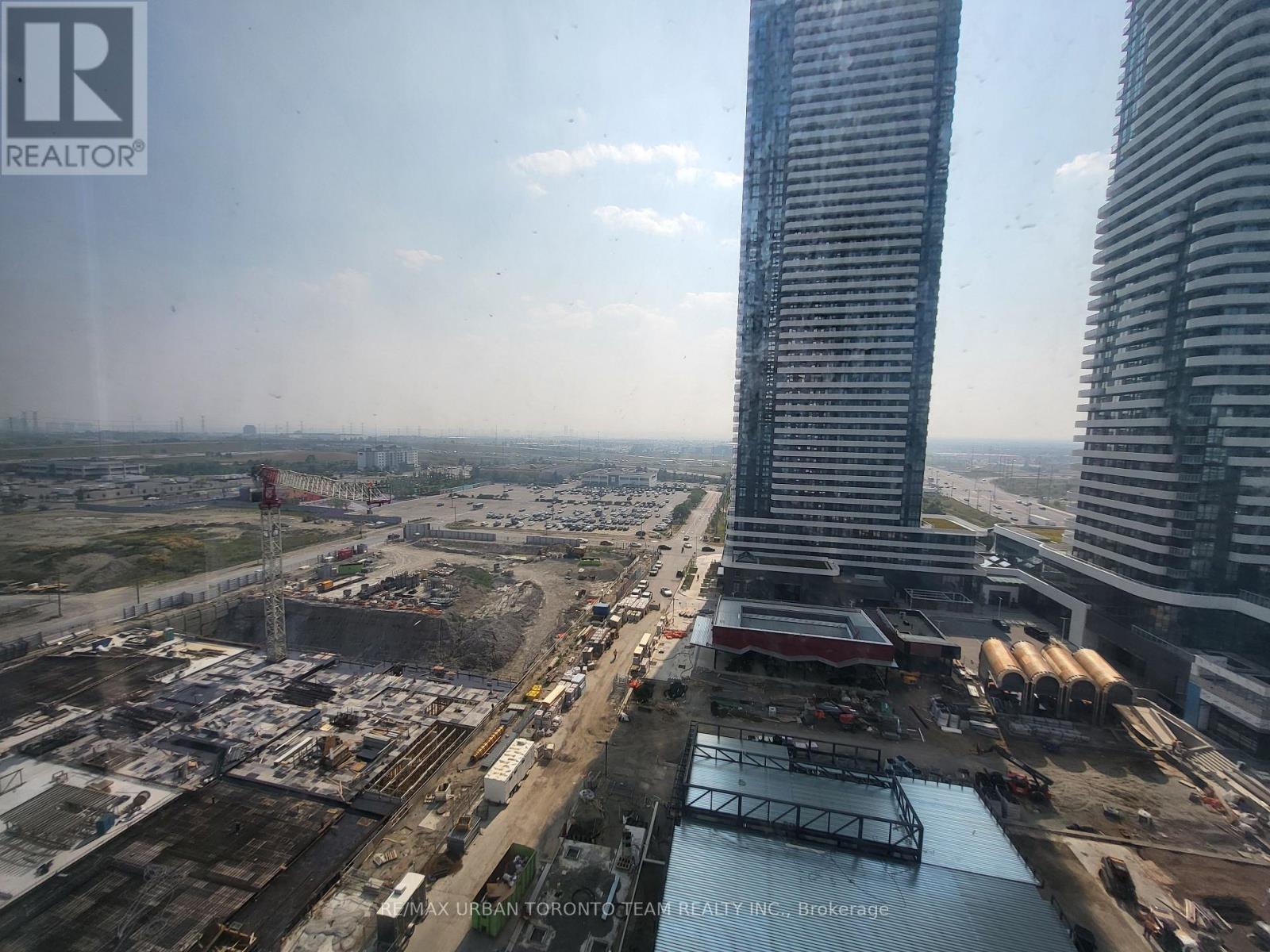 1612 - 28 Interchange Way, Vaughan, Ontario  L4K 0P8 - Photo 14 - N13636052