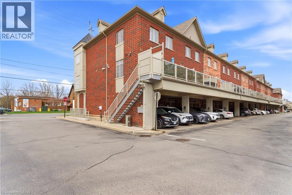 362 PLAINS Road E Unit# 32, Burlington, Ontario