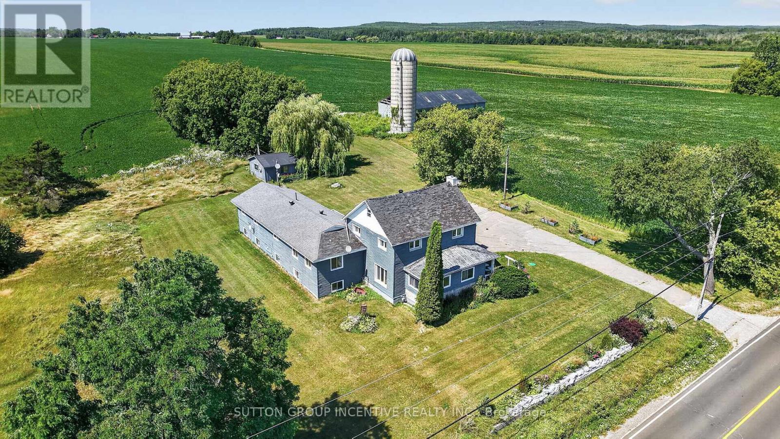 160 Rue Lafontaine Road W, Tiny, Ontario  L9M 0H1 - Photo 3 - S13635874