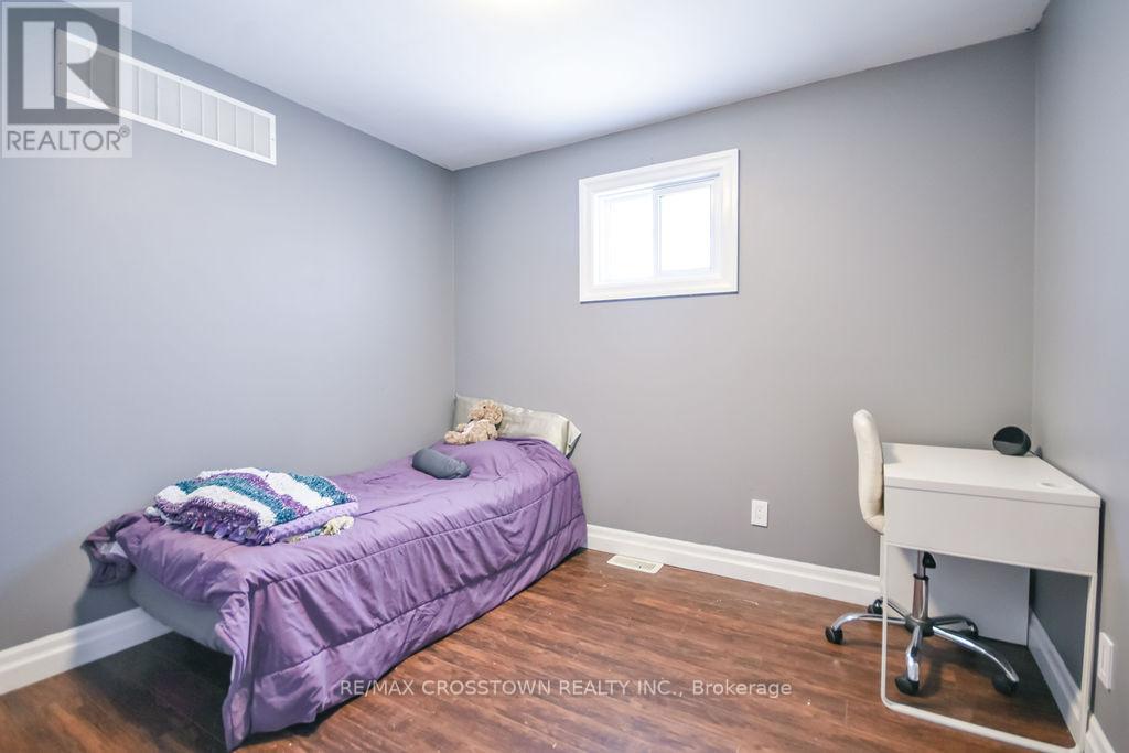 461 Barnes Avenue, Tay, Ontario  L0K 1R0 - Photo 25 - S13635900