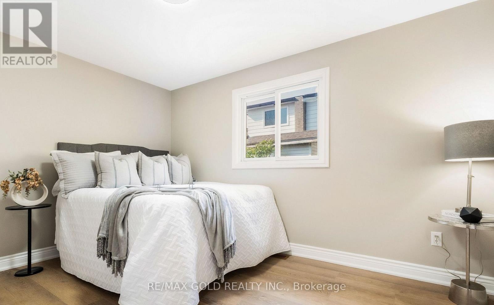 27 Sylvia Street, Barrie (Grove East), Ontario  L4M 5J2 - Photo 19 - S13636078