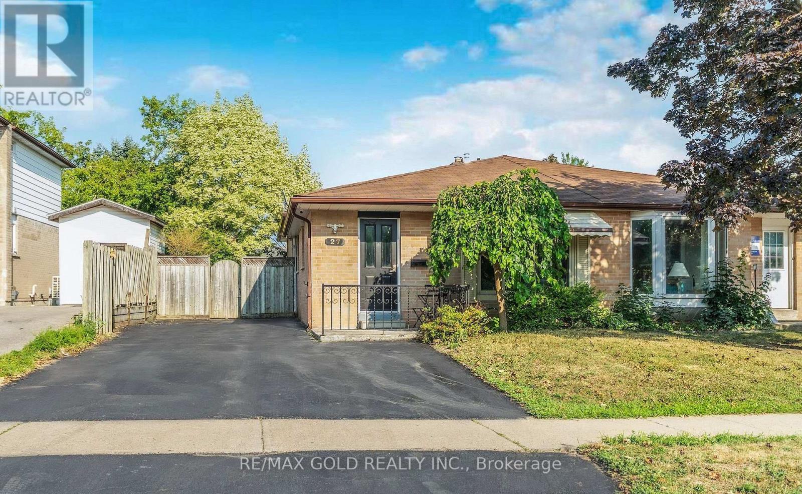 27 Sylvia Street, Barrie (Grove East), Ontario  L4M 5J2 - Photo 24 - S13636078