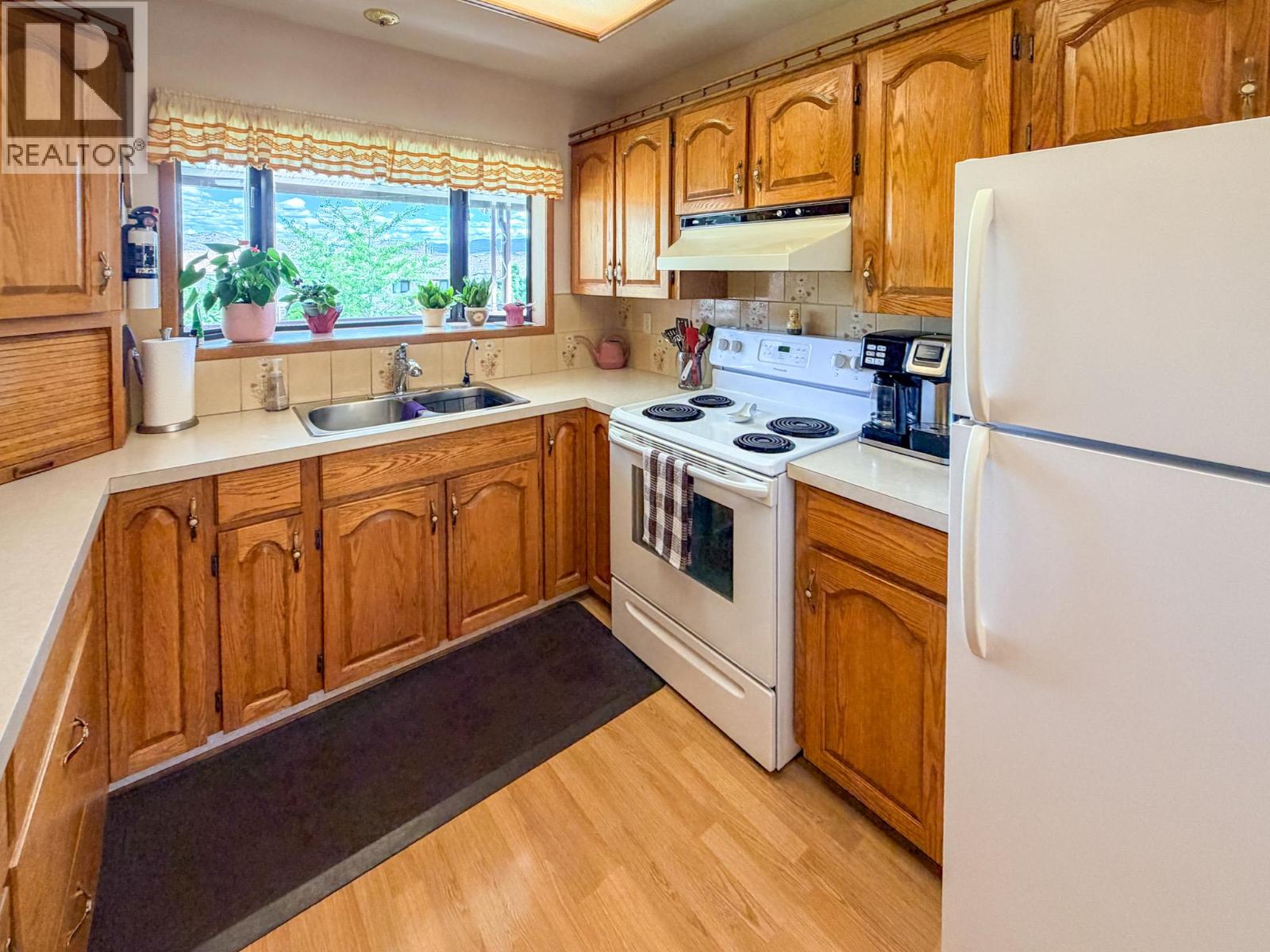 11 Quail Place, Osoyoos, British Columbia  V0H 1V1 - Photo 10 - 10393758