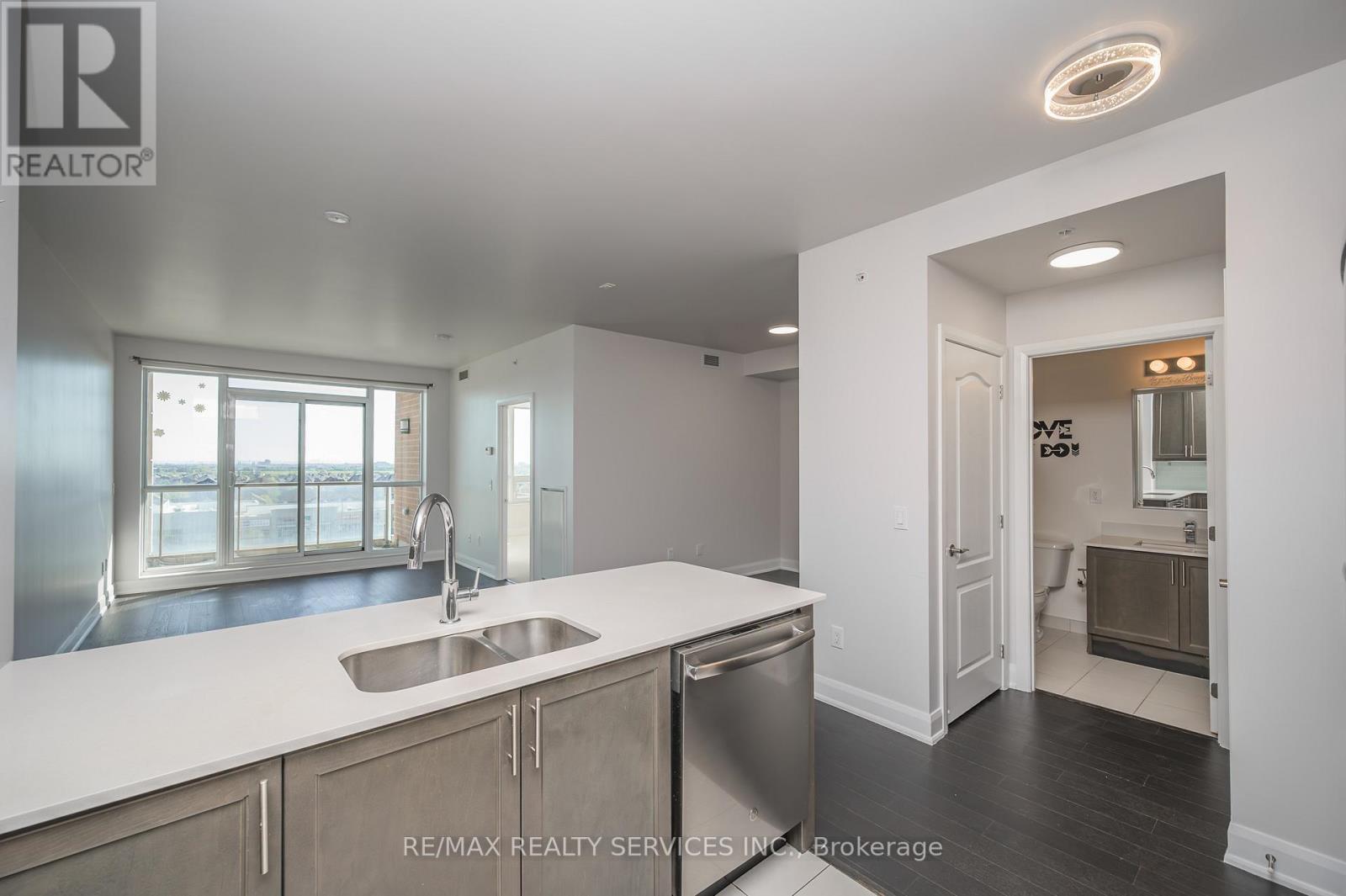 624 - 2480 Prince Michael Drive, Oakville (Jc Joshua Creek), Ontario  L6H 0H1 - Photo 16 - W13635872