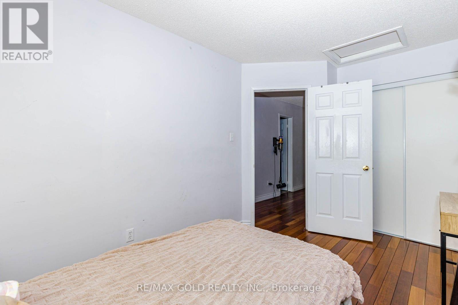 12 Mccleave Crescent, Brampton, Ontario  L6Y 4Z6 - Photo 30 - W13635876