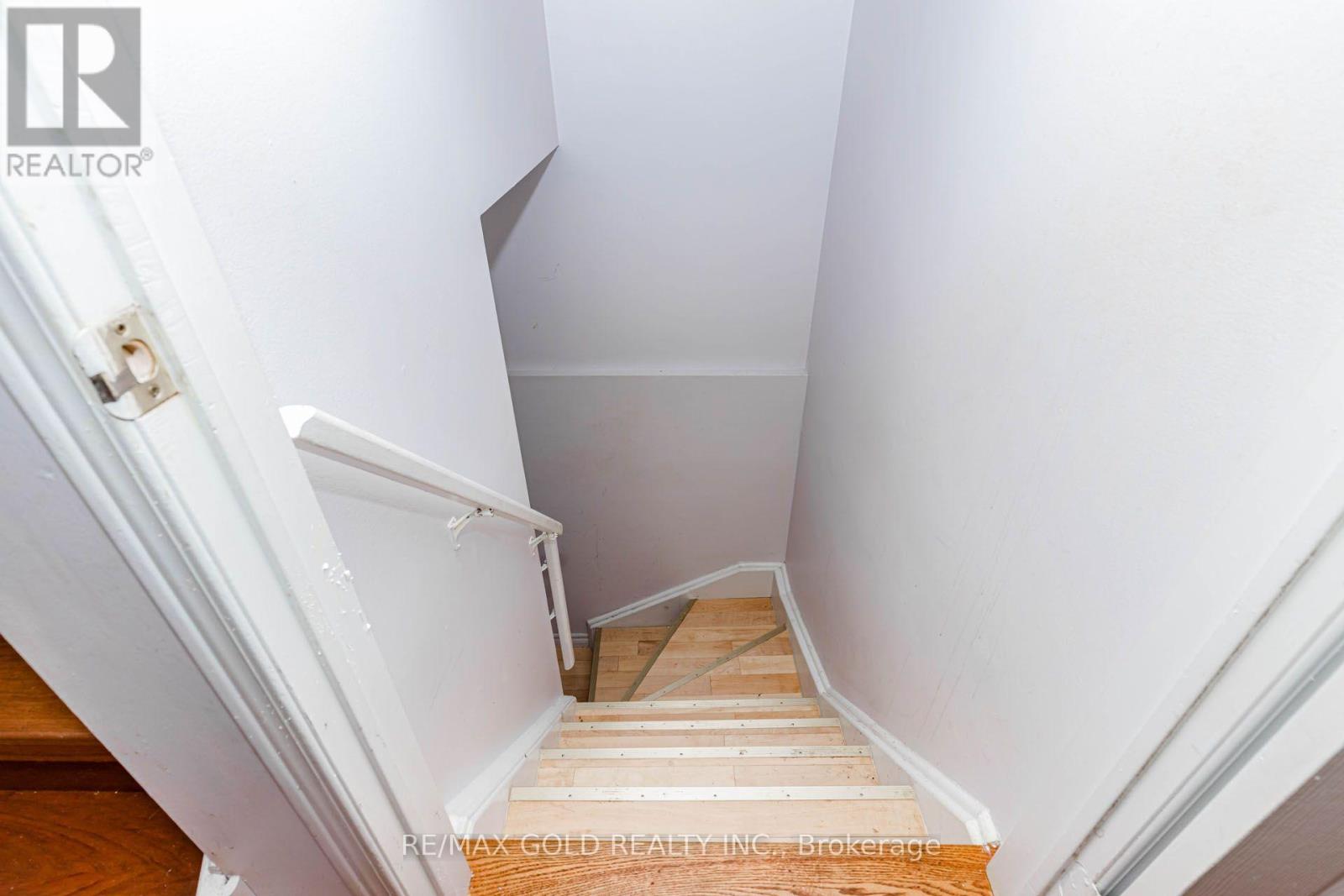 12 Mccleave Crescent, Brampton, Ontario  L6Y 4Z6 - Photo 35 - W13635876