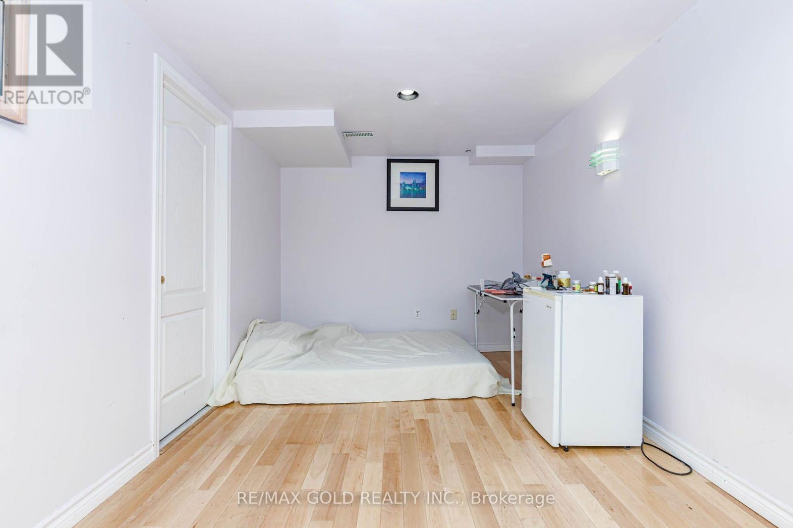 12 Mccleave Crescent, Brampton, Ontario  L6Y 4Z6 - Photo 37 - W13635876