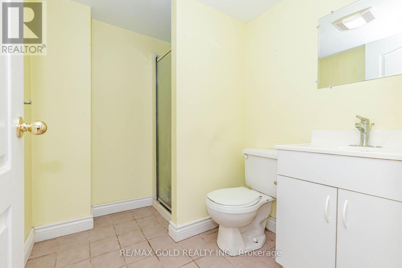 12 Mccleave Crescent, Brampton, Ontario  L6Y 4Z6 - Photo 39 - W13635876