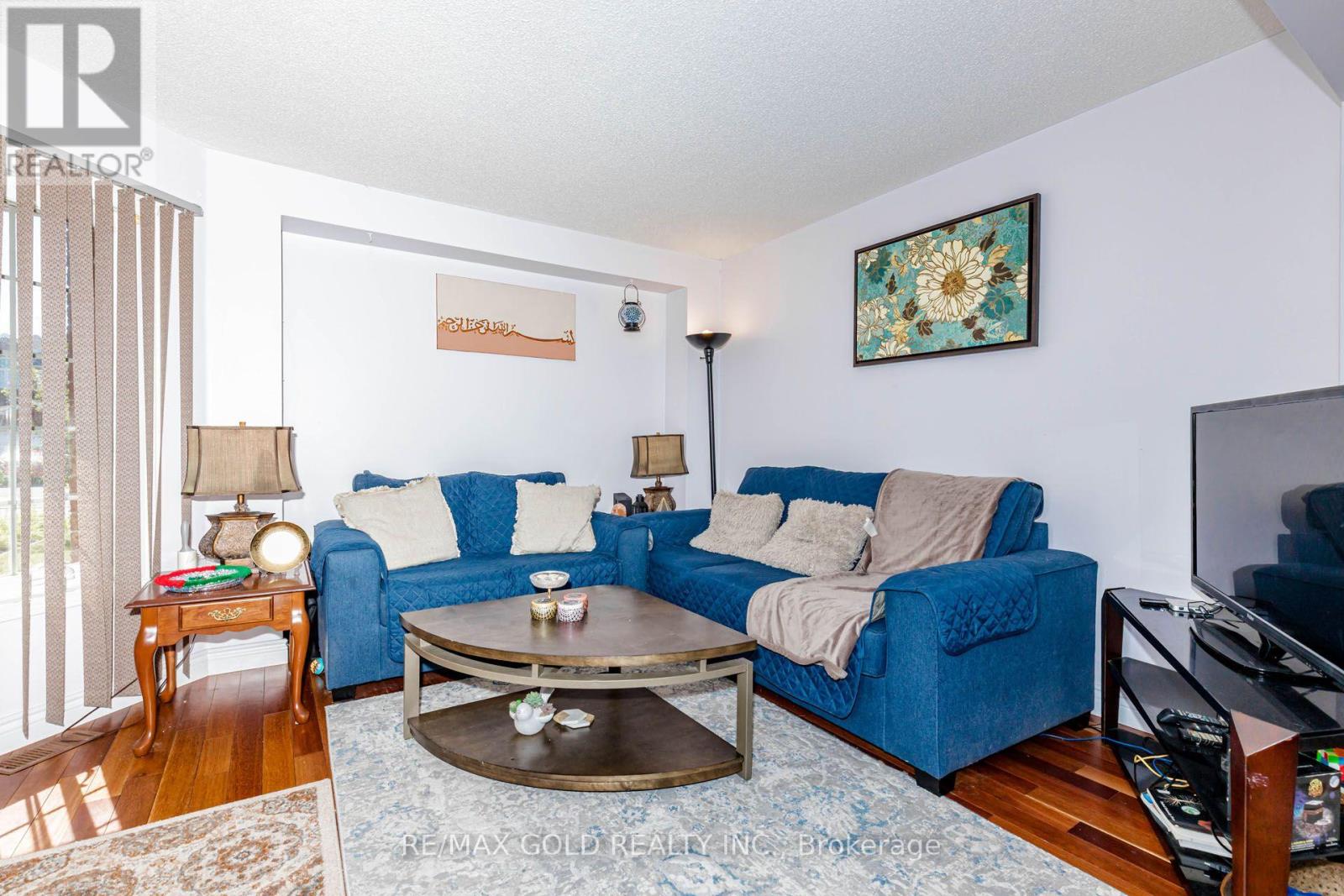 12 Mccleave Crescent, Brampton, Ontario  L6Y 4Z6 - Photo 8 - W13635876