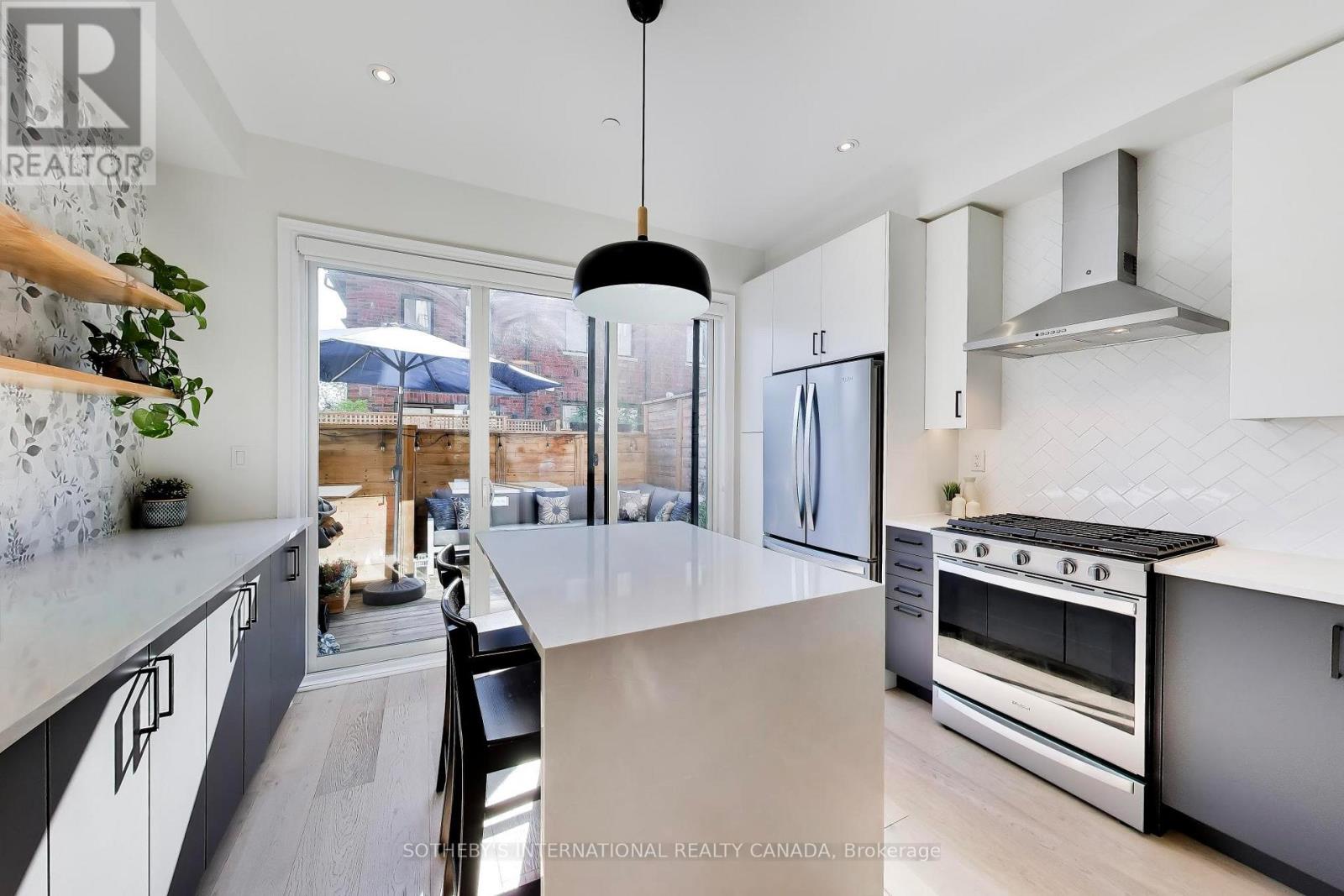 30 - 80 Daisy Avenue, Toronto, Ontario  M8W 0B7 - Photo 3 - W13635882