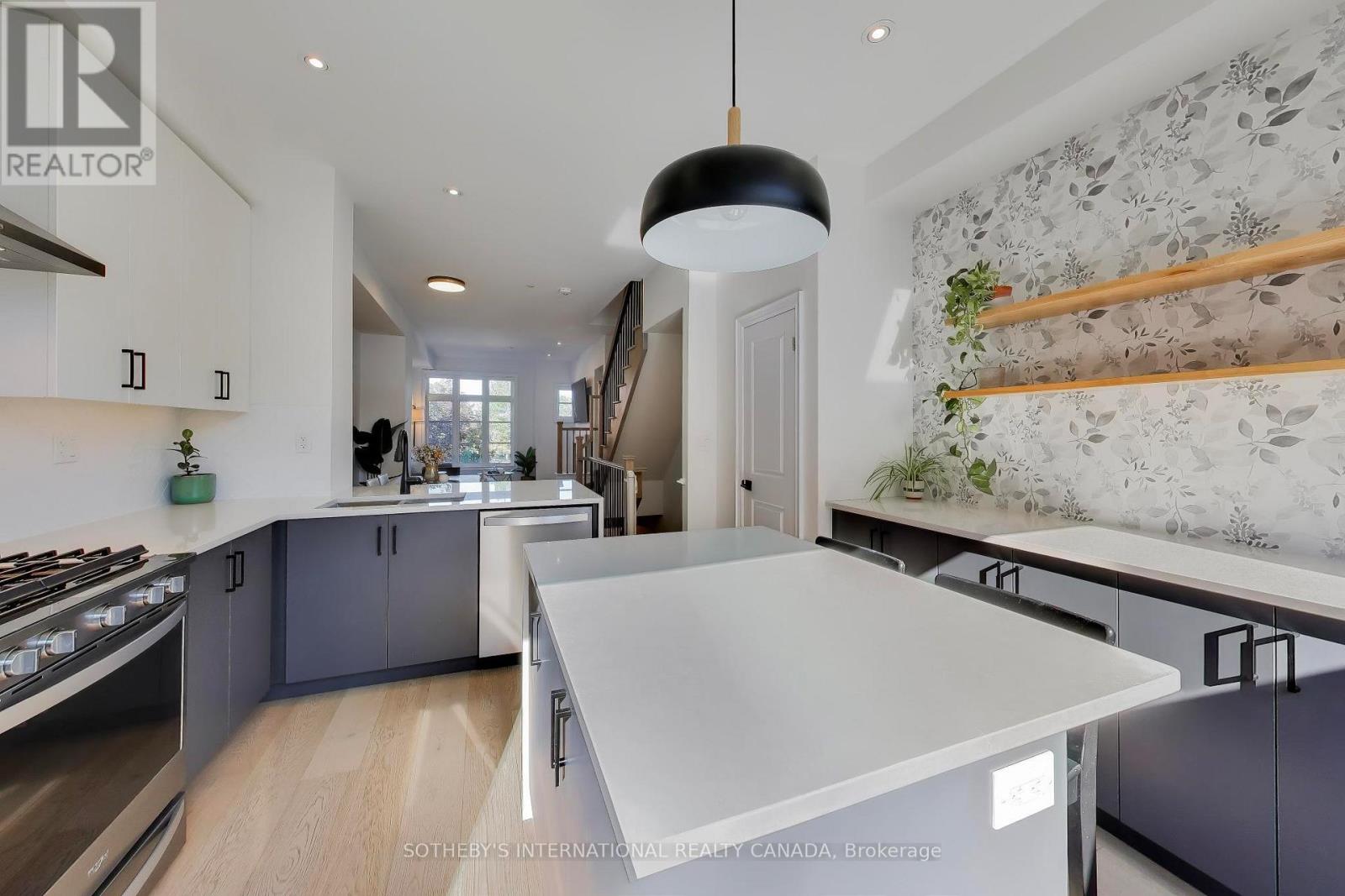 30 - 80 Daisy Avenue, Toronto, Ontario  M8W 0B7 - Photo 4 - W13635882