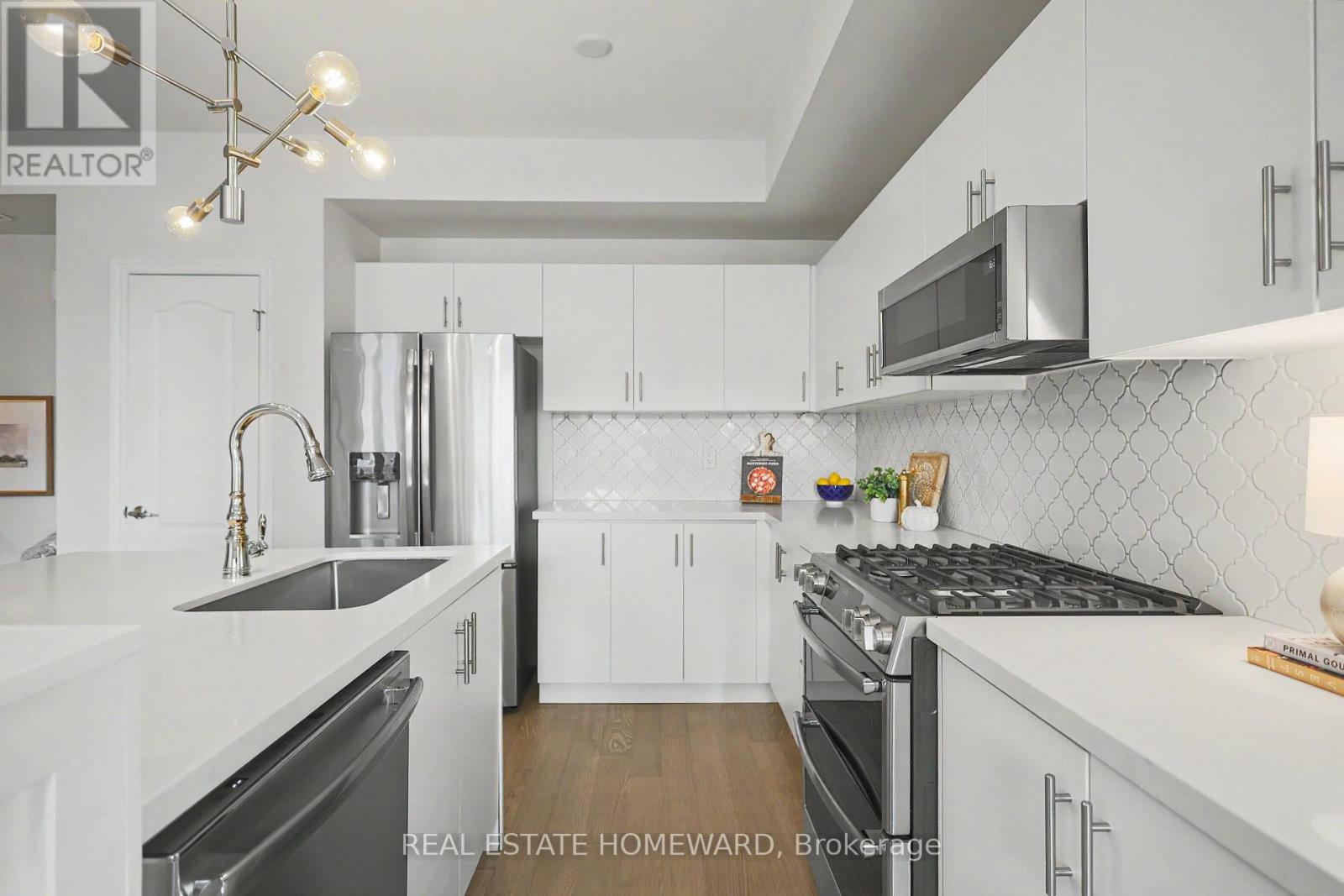 54 - 57 Armdale Road, Mississauga, Ontario L4Z 0C7 - Photo 5 - W13635888