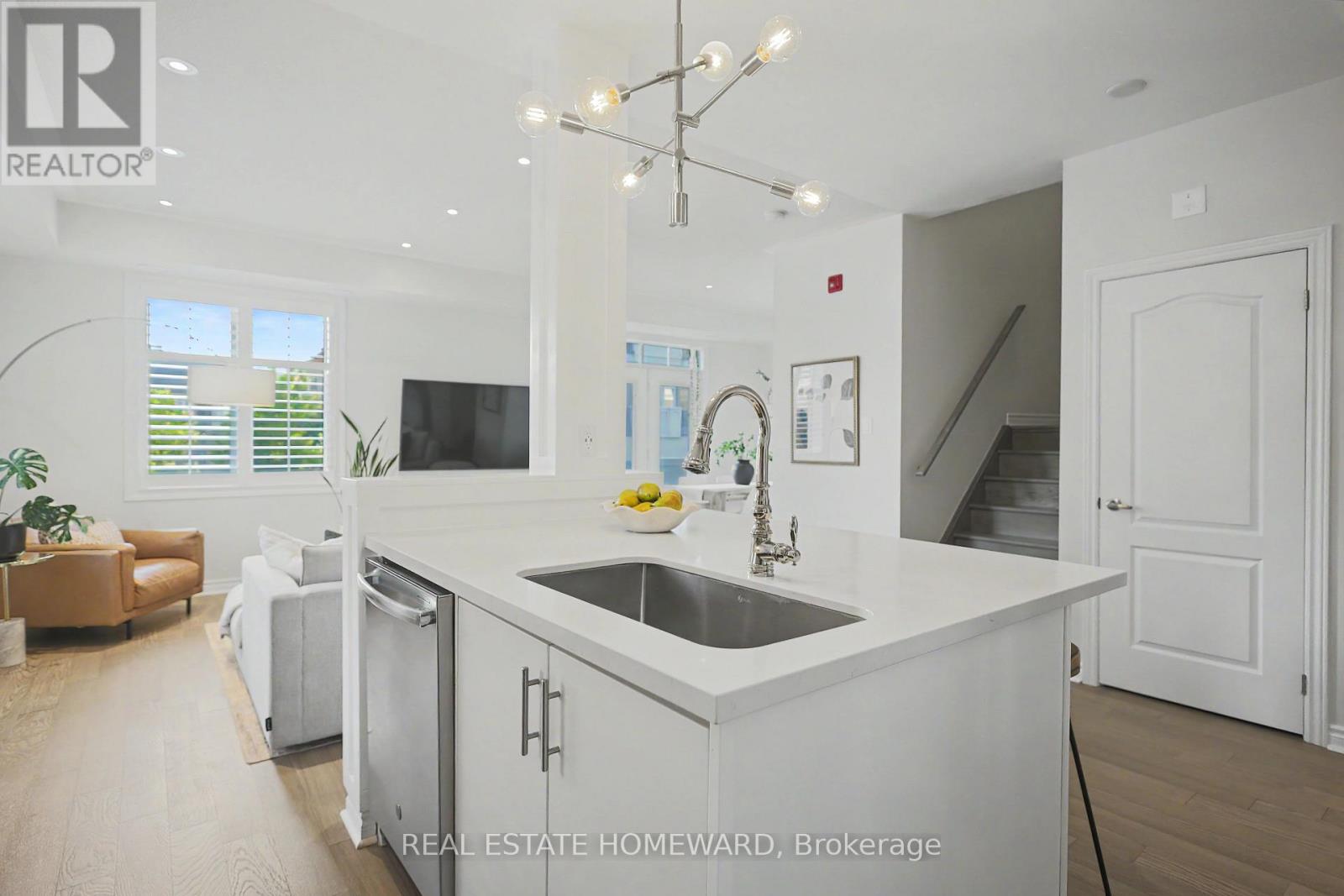 54 - 57 Armdale Road, Mississauga, Ontario L4Z 0C7 - Photo 7 - W13635888