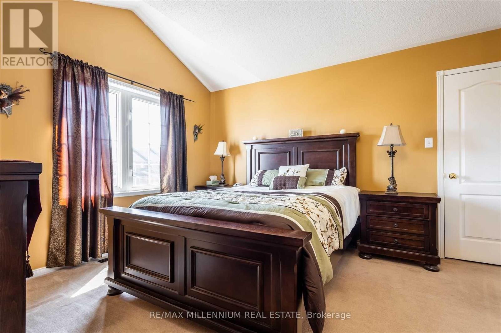 13 Dawson Crescent, Milton, Ontario  L9T 5H8 - Photo 5 - W13635894