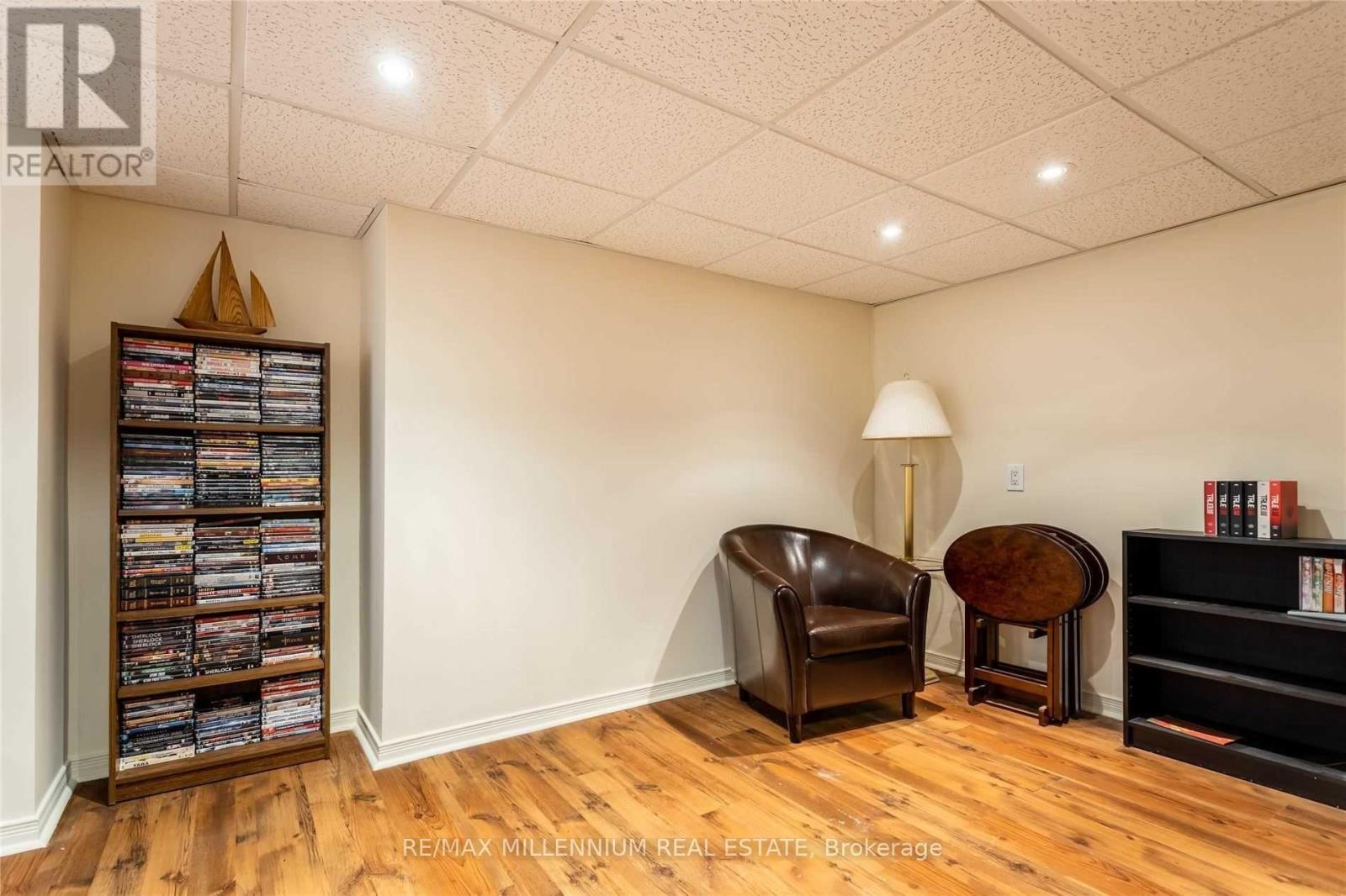 13 Dawson Crescent, Milton, Ontario  L9T 5H8 - Photo 8 - W13635894
