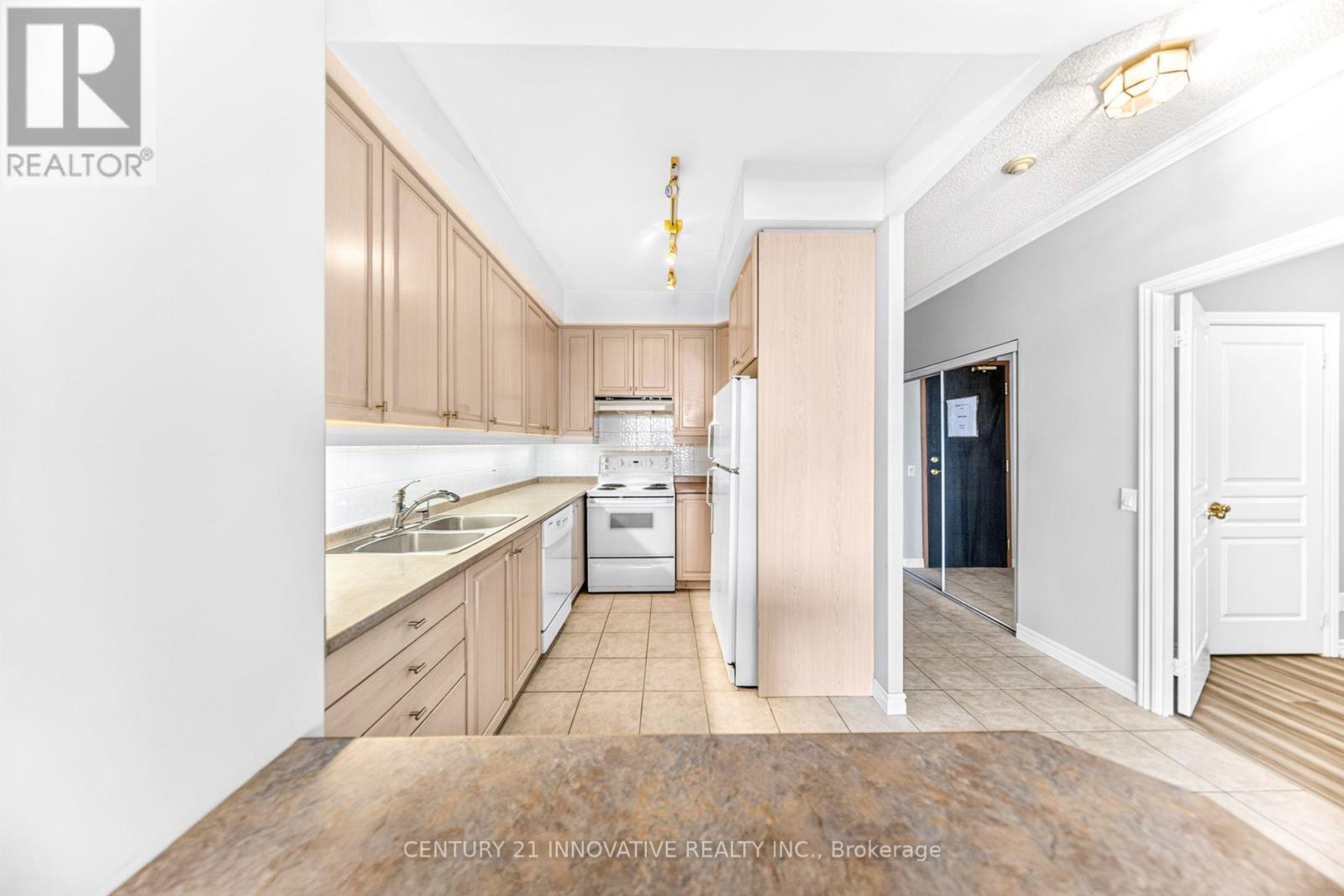 909 - 1 Belvedere Court, Brampton, Ontario  L6V 4M6 - Photo 7 - W13635920