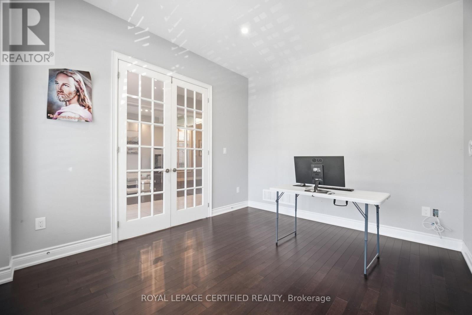 8833 Creditview Road, Brampton (Credit Valley), Ontario  L6Y 0X3 - Photo 15 - W13635946