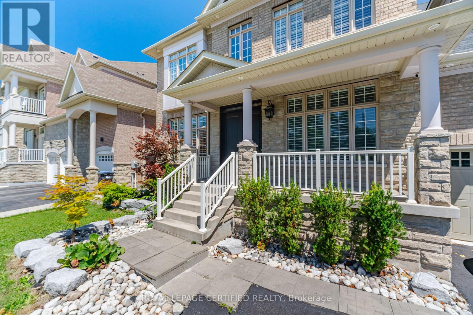 8833 Creditview Road, Brampton (Credit Valley), Ontario  L6Y 0X3 - Photo 2 - W13635946