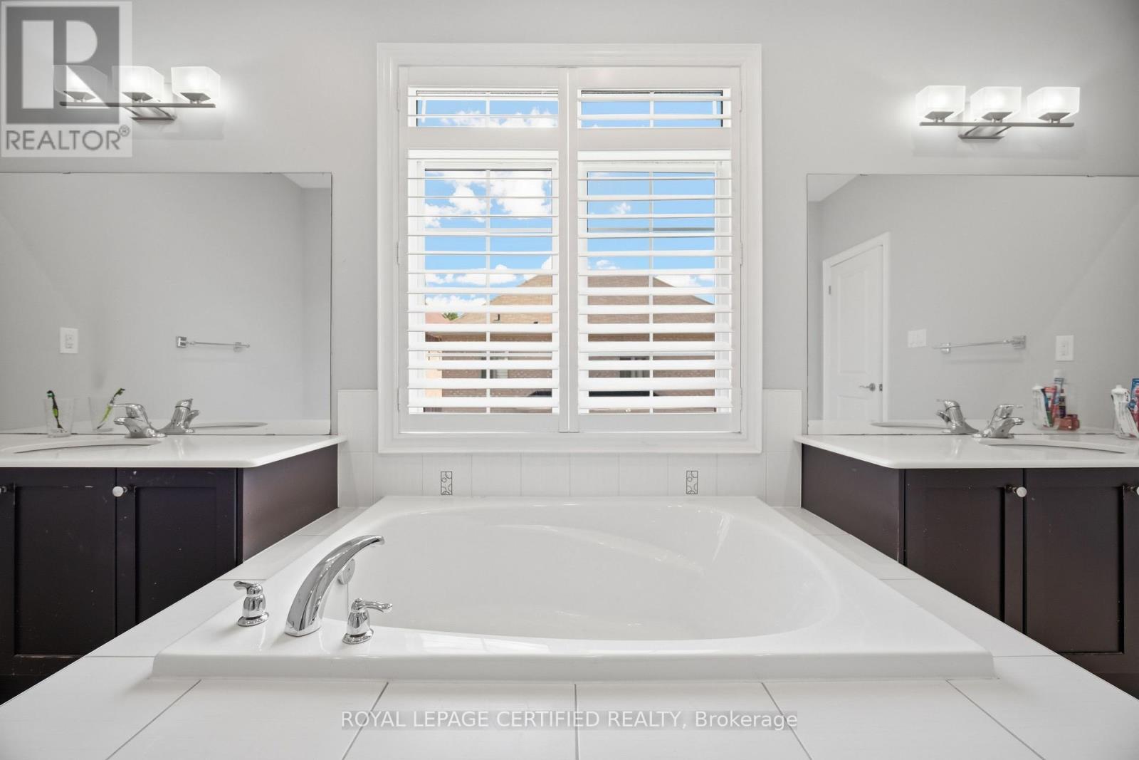 8833 Creditview Road, Brampton (Credit Valley), Ontario  L6Y 0X3 - Photo 21 - W13635946
