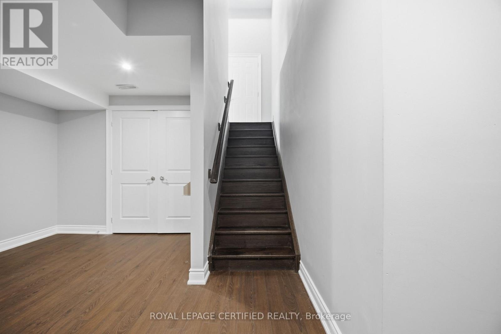 8833 Creditview Road, Brampton (Credit Valley), Ontario  L6Y 0X3 - Photo 33 - W13635946