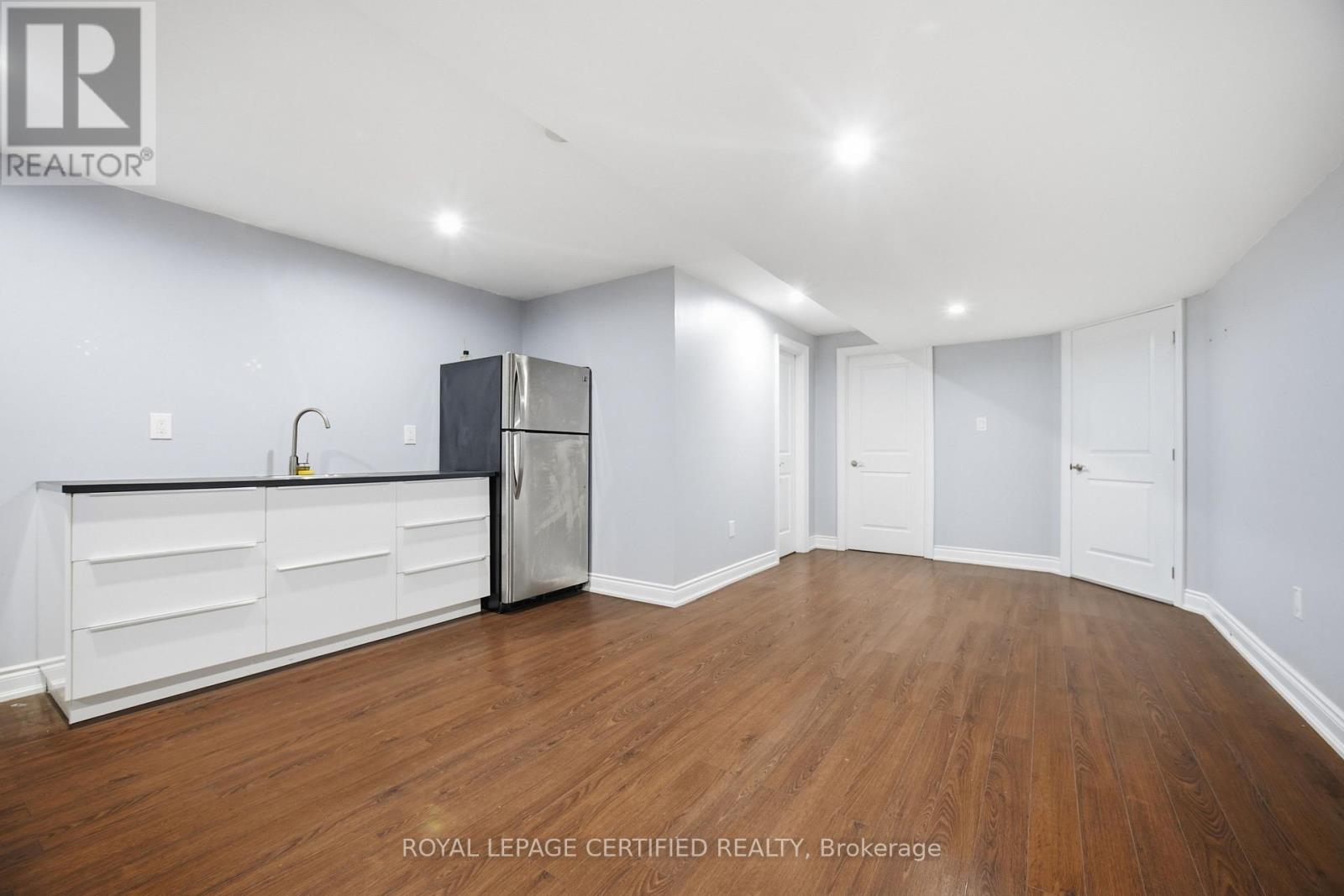 8833 Creditview Road, Brampton (Credit Valley), Ontario  L6Y 0X3 - Photo 34 - W13635946