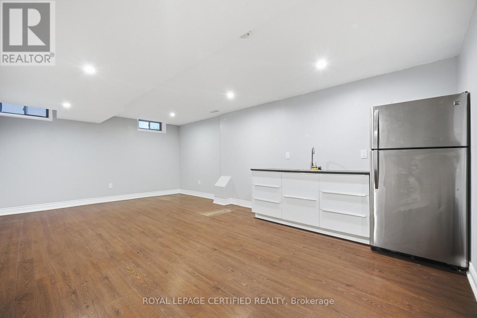 8833 Creditview Road, Brampton (Credit Valley), Ontario  L6Y 0X3 - Photo 35 - W13635946