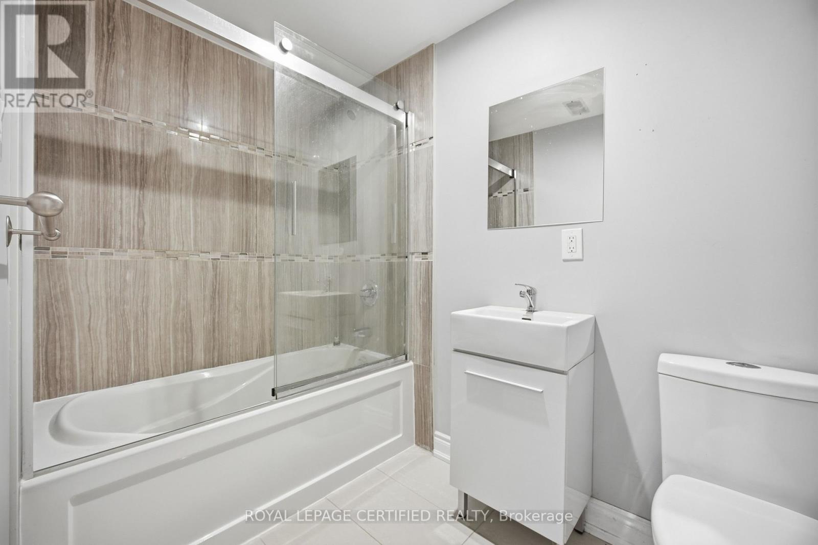 8833 Creditview Road, Brampton (Credit Valley), Ontario  L6Y 0X3 - Photo 39 - W13635946