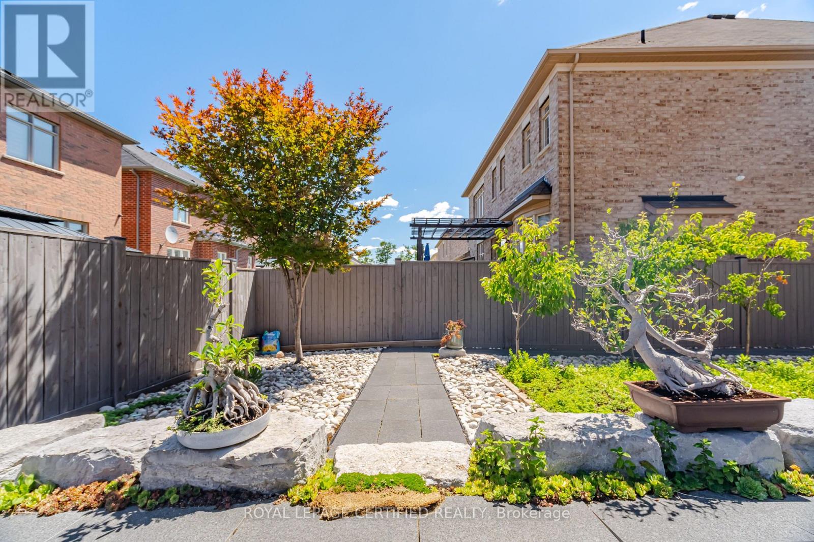 8833 Creditview Road, Brampton (Credit Valley), Ontario  L6Y 0X3 - Photo 48 - W13635946